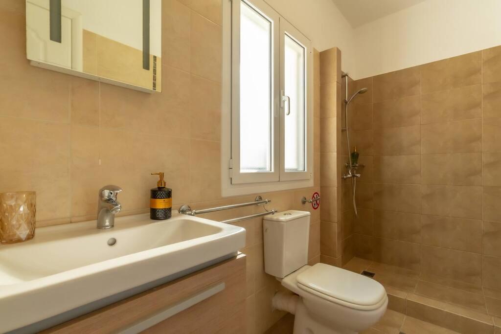 Three-Bedroom Villa photo 3