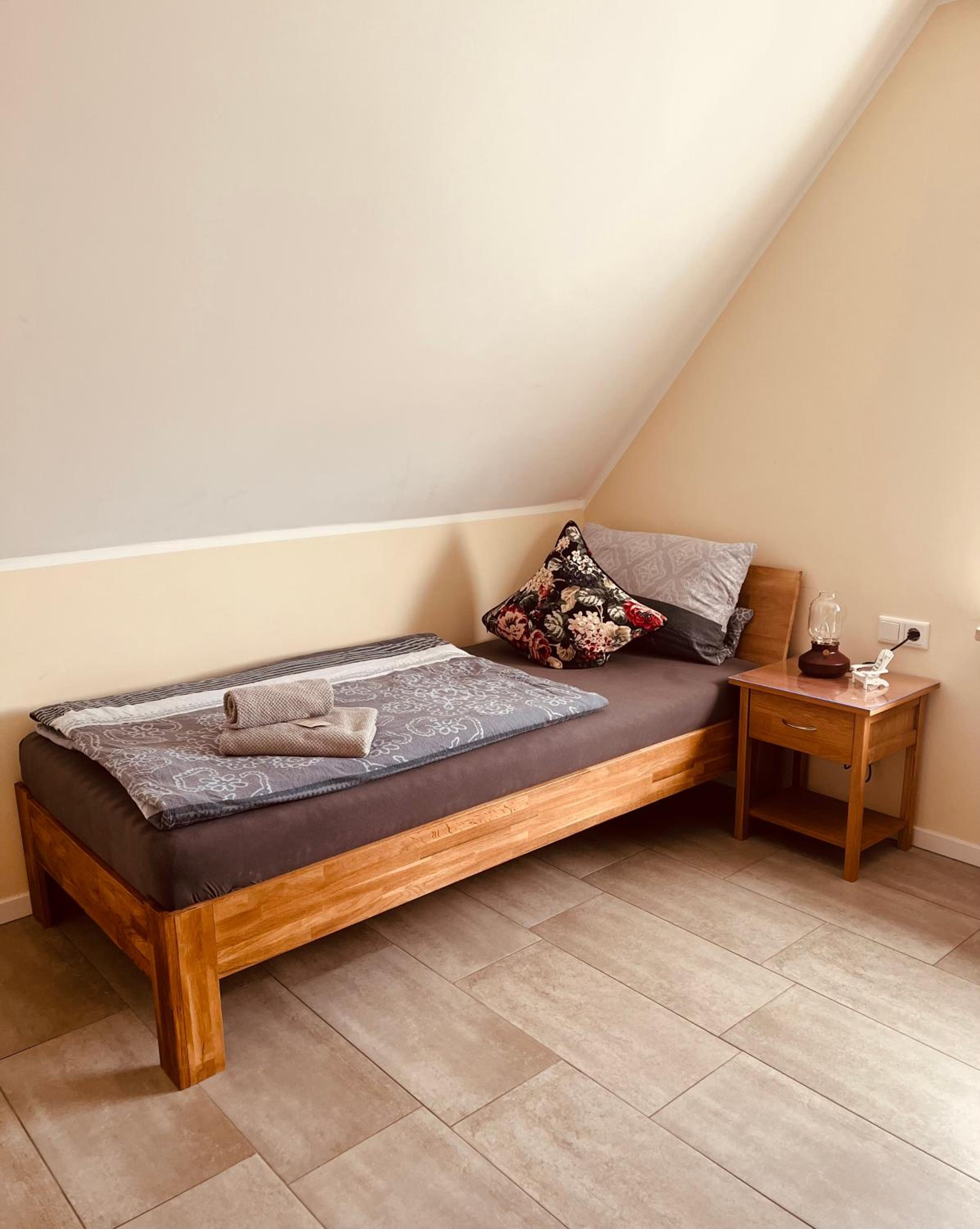 Single Room photo 1