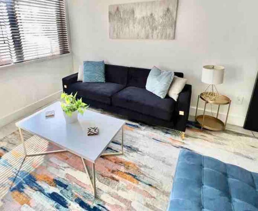 Two-Bedroom Apartment photo 2