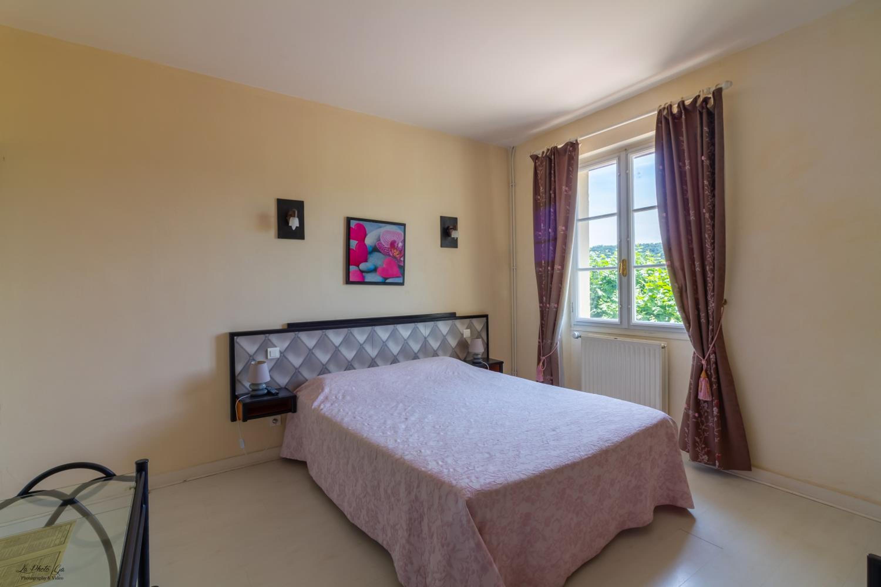 Triple Room - Photo 1