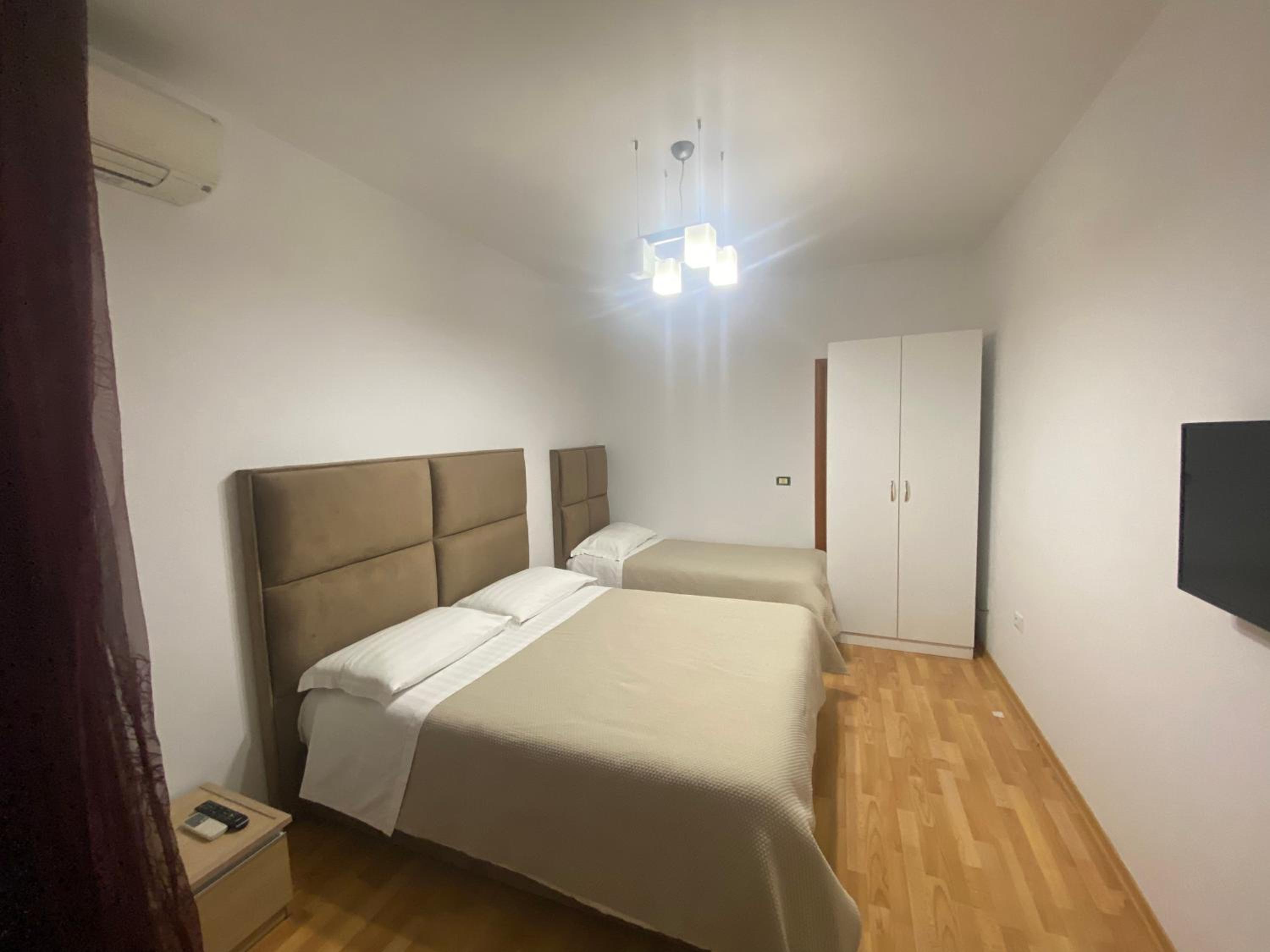 Apartment With Balcony photo 3