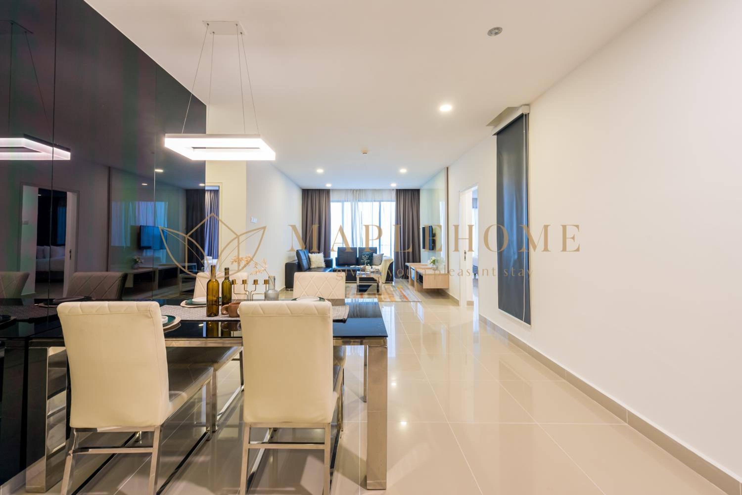 Royal Three-Bedroom Suite - Photo 5