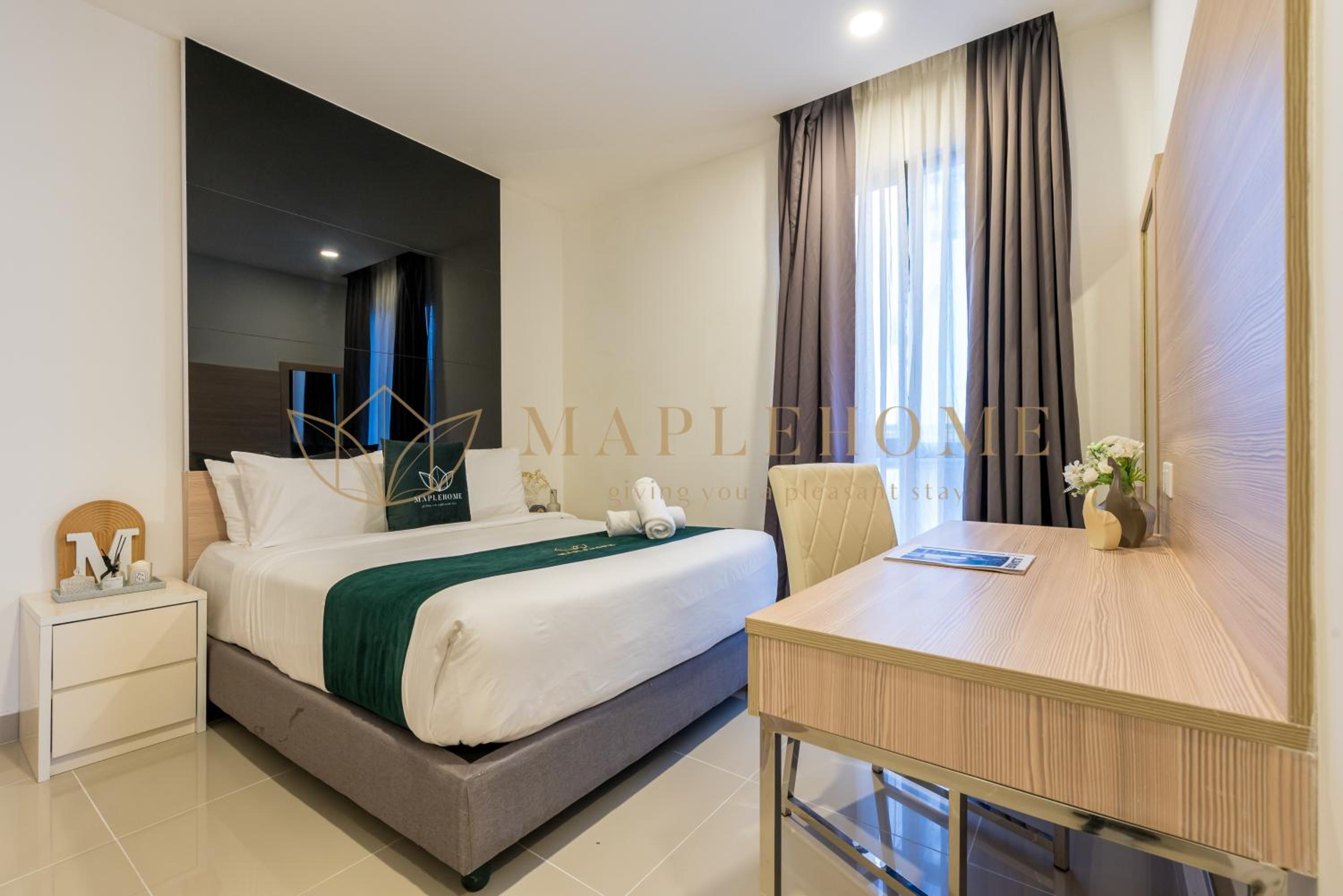 Royal Three-Bedroom Suite - Photo 3