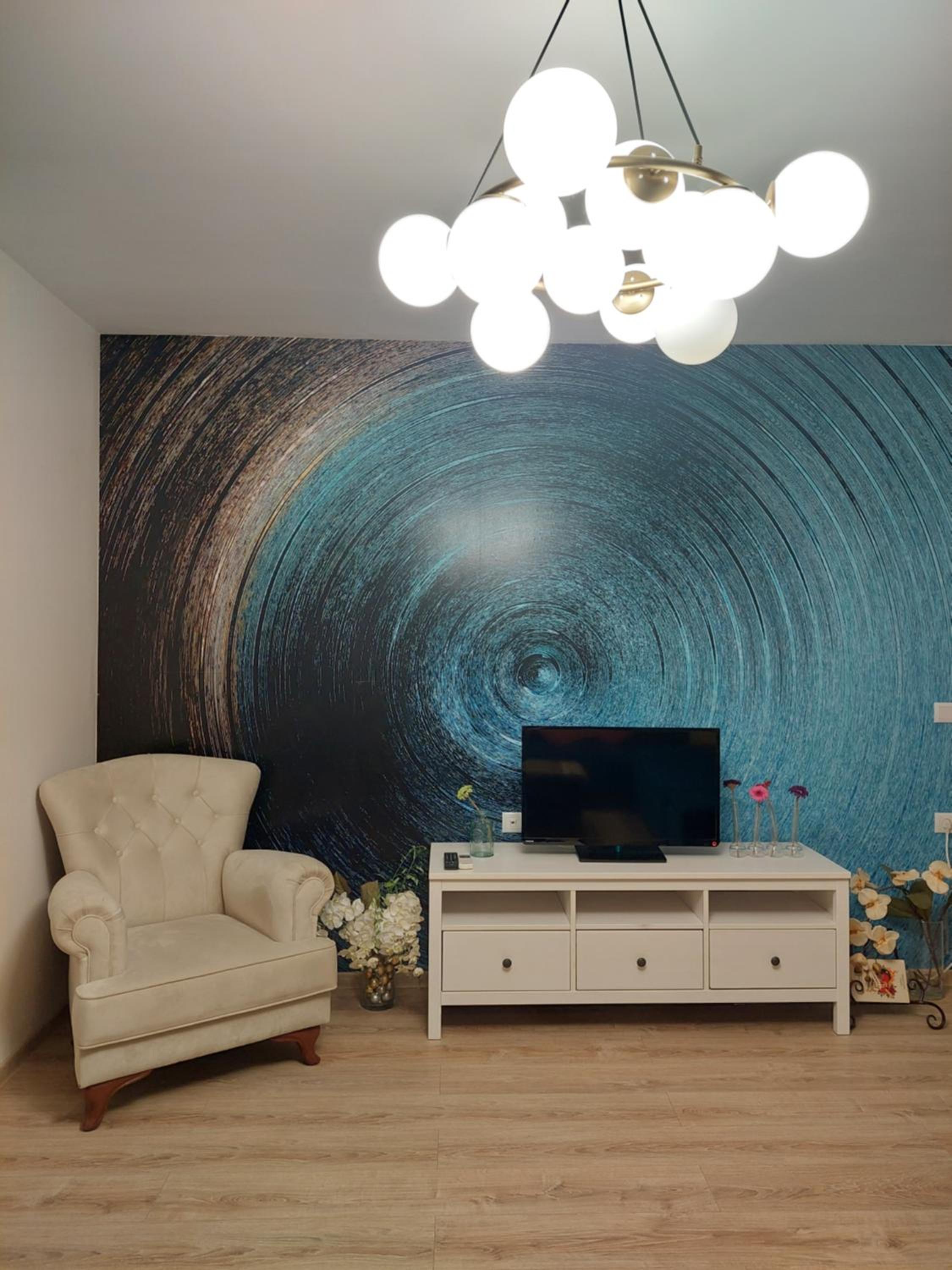 One-Bedroom Apartment - Photo 33