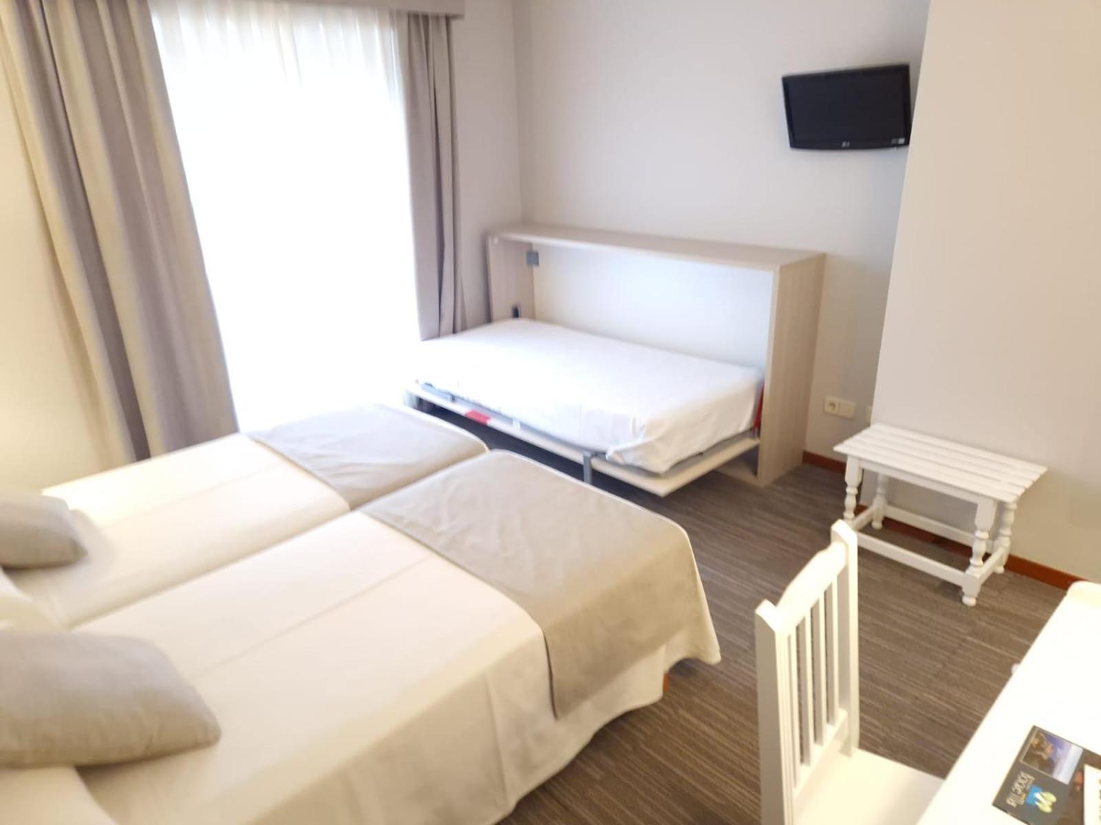 Habitación Doble con Cama Extra