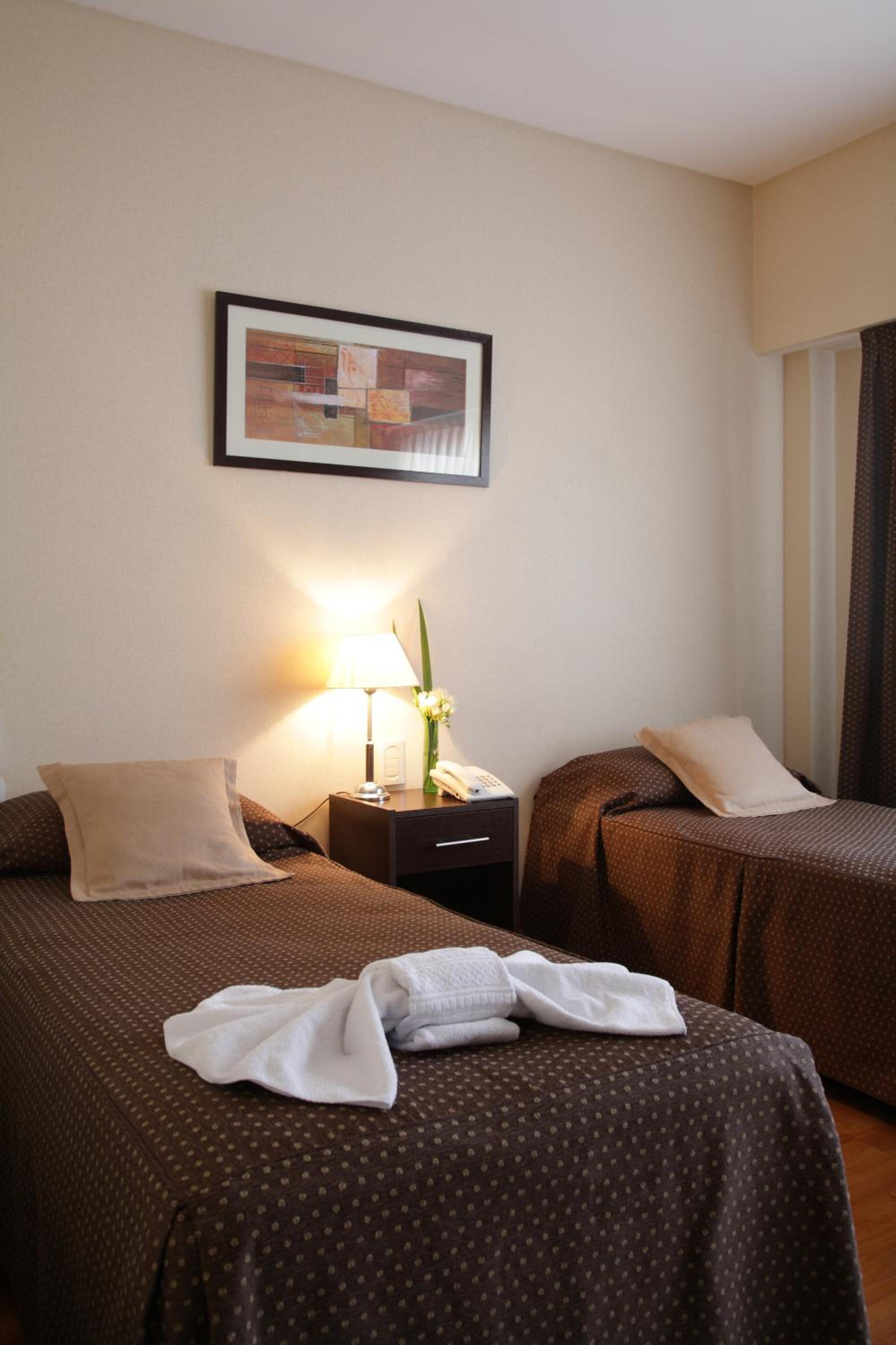 Standard Twin Room photo 1
