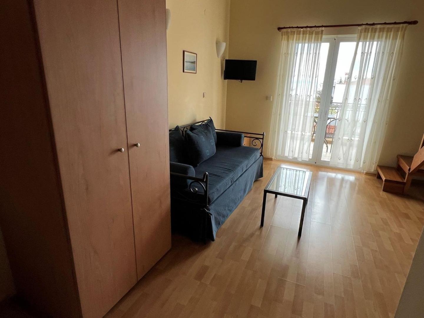 Superior Triple Room photo 3