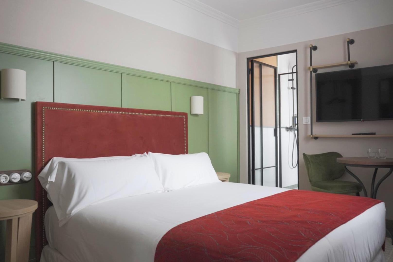 Double Room - Photo 1