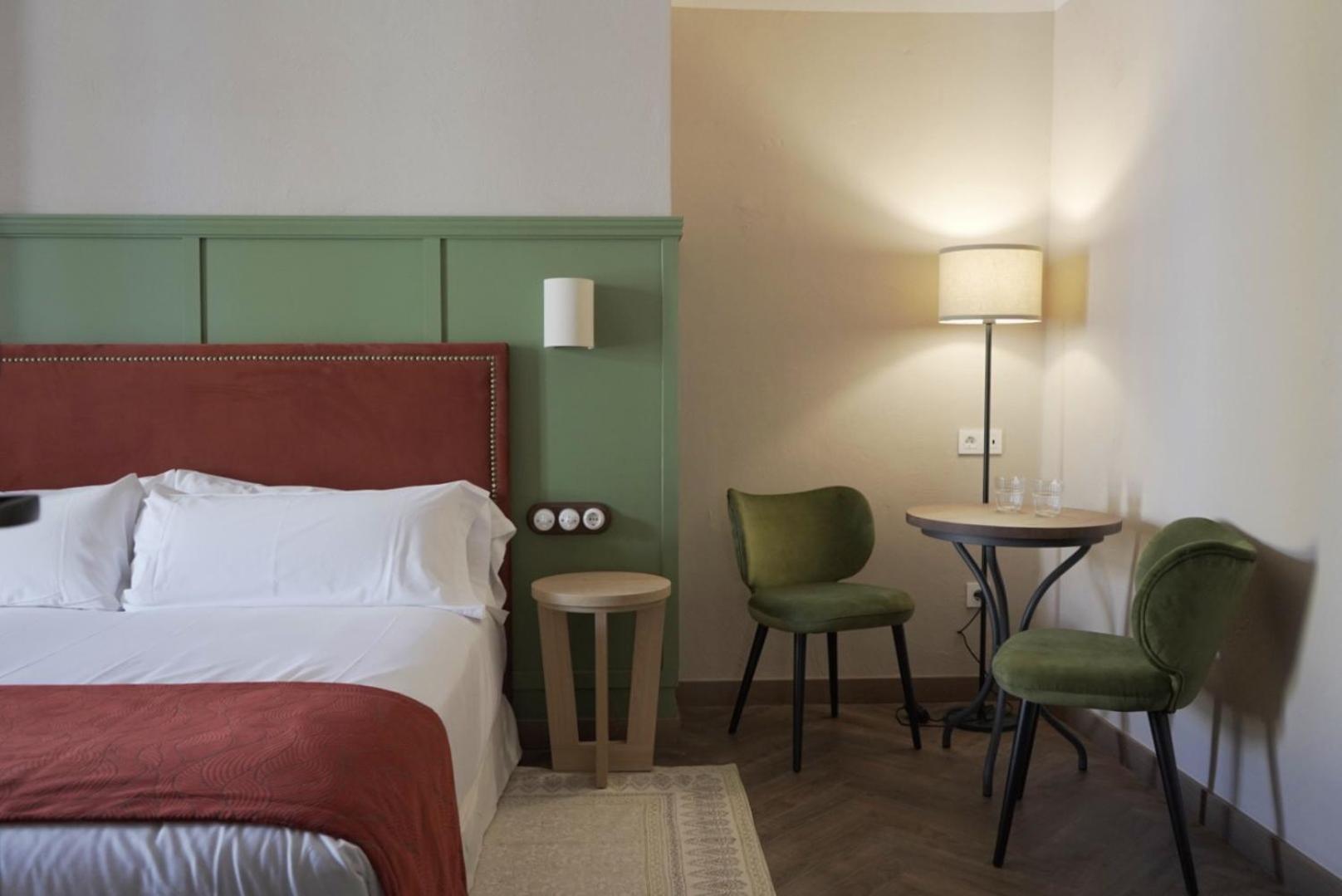 Deluxe Double or Twin Room - Photo 1