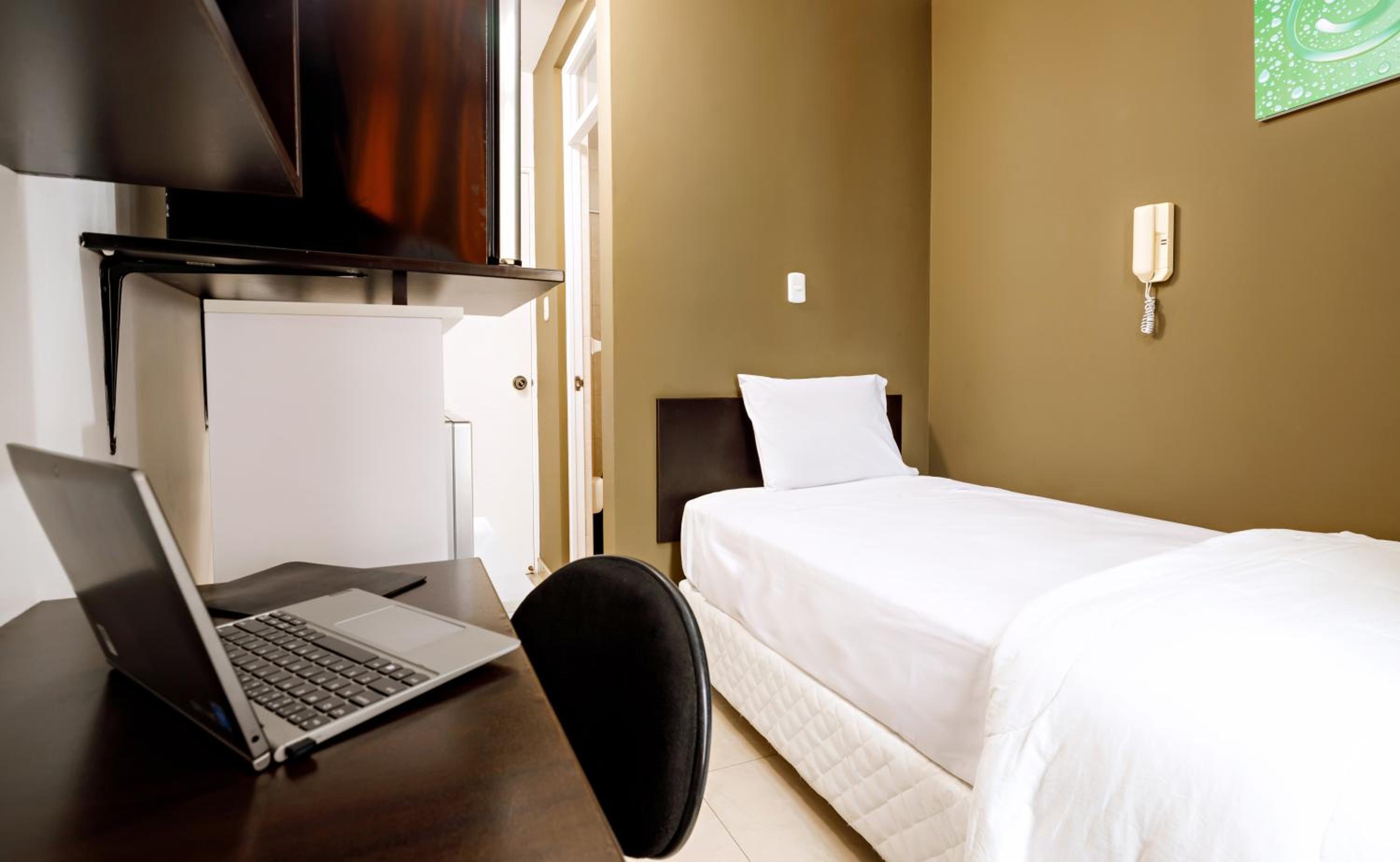 Single Room photo 3