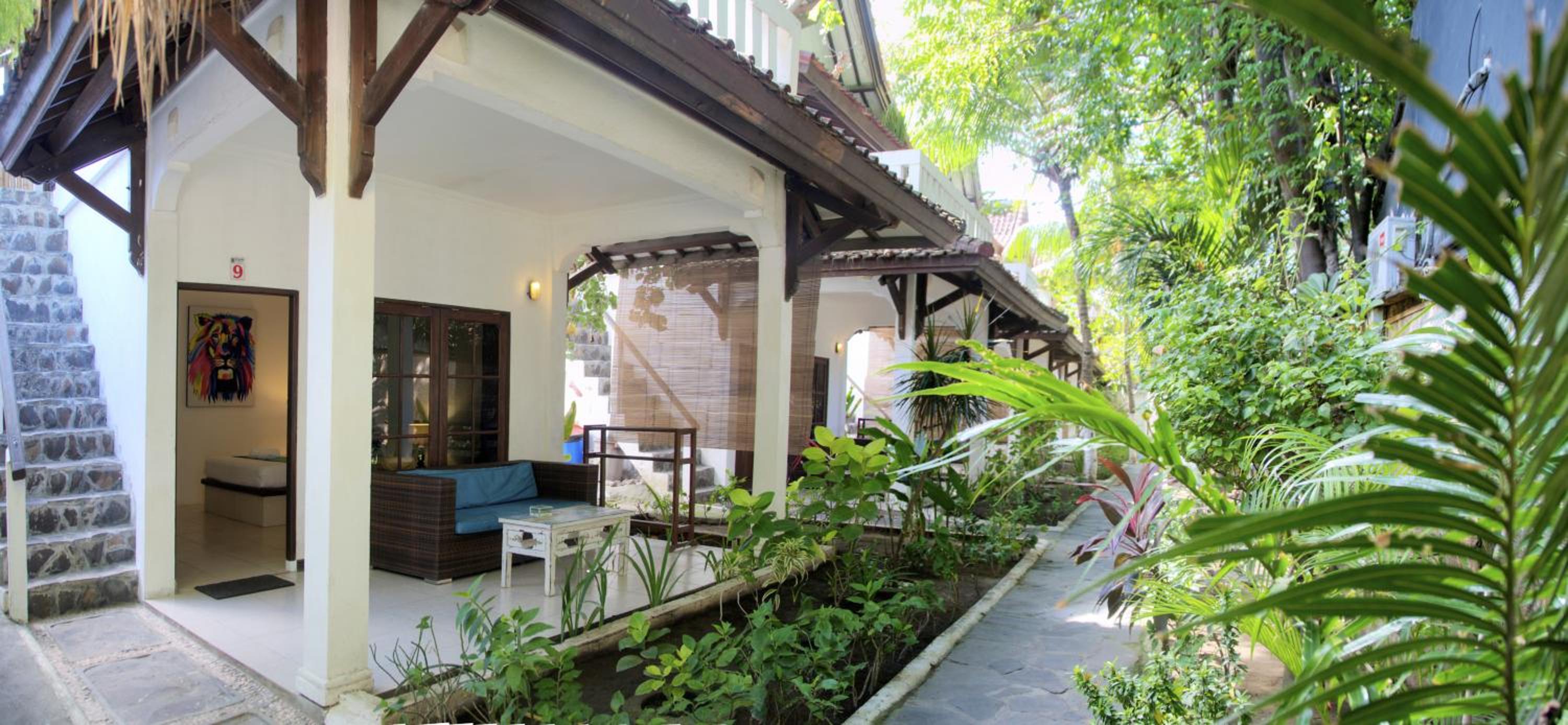 Standard Double Room - Photo 9
