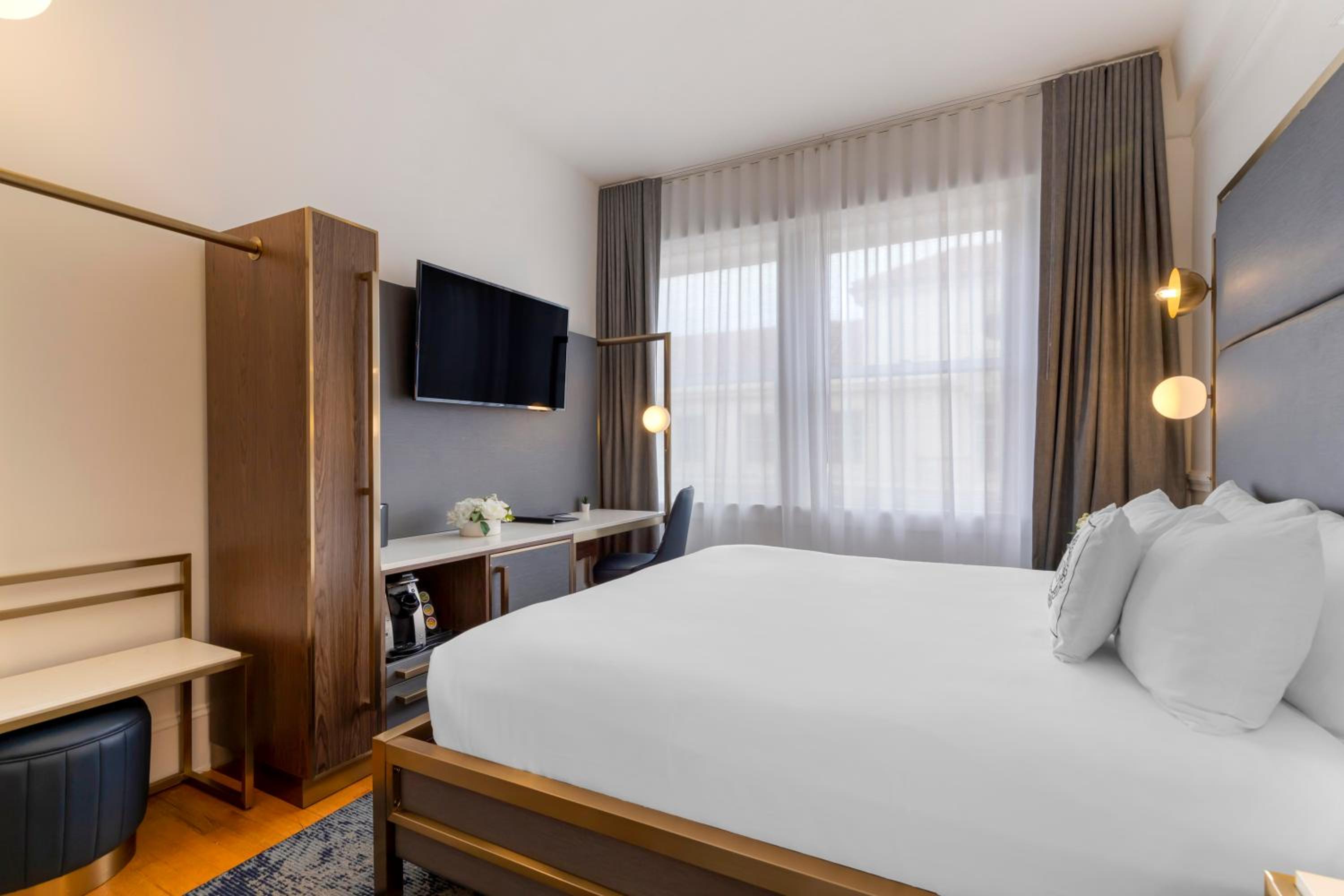 King Room - Photo 1
