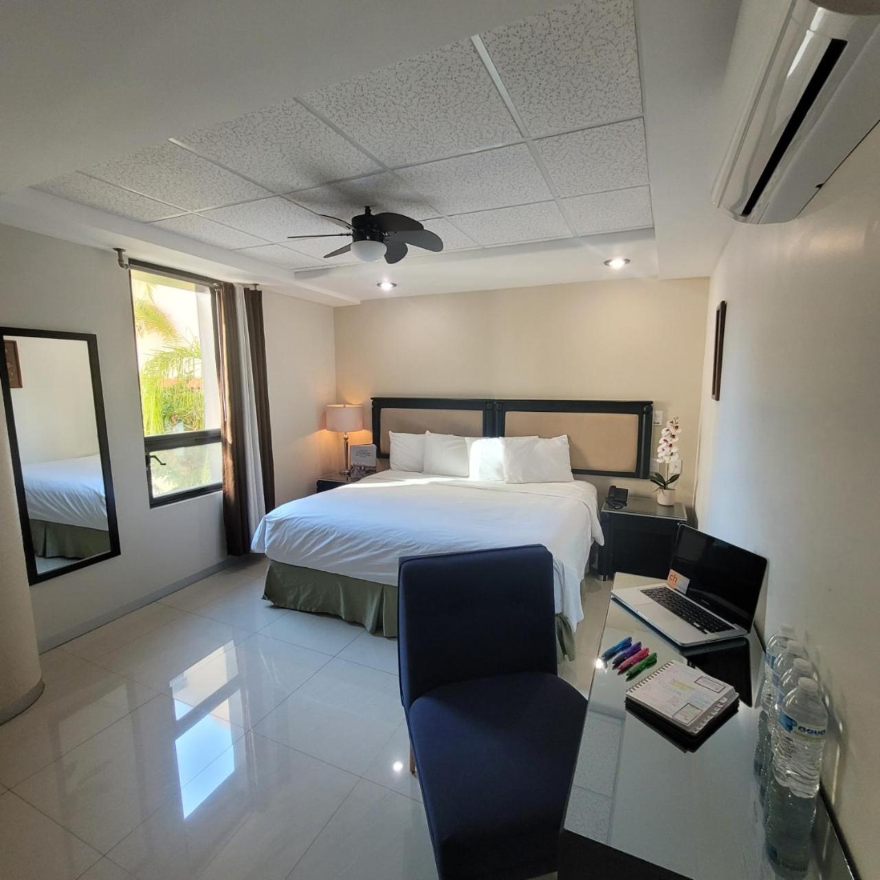 Deluxe Double Room - Photo 5