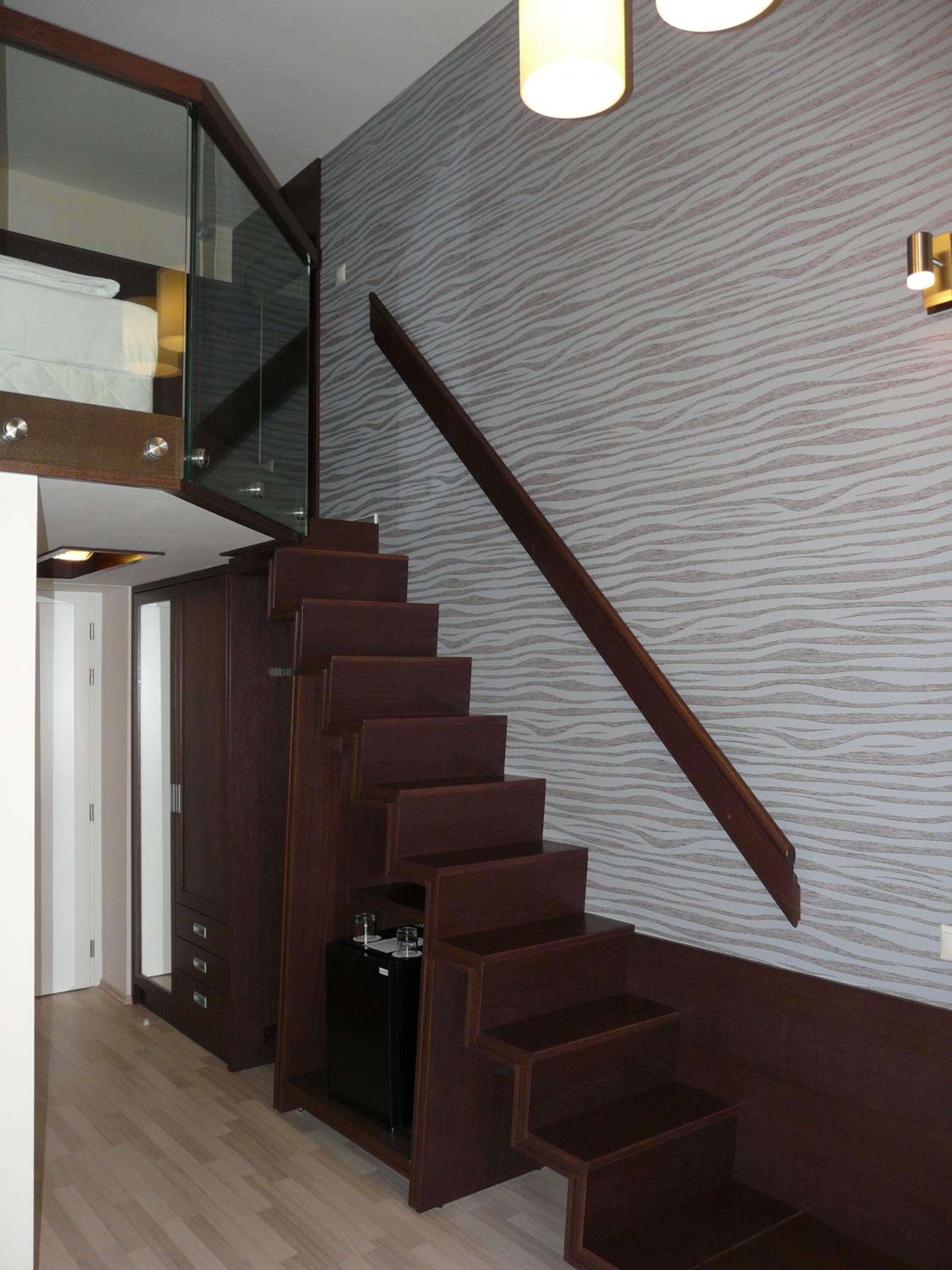 Standard Double or Twin Room - Photo 13