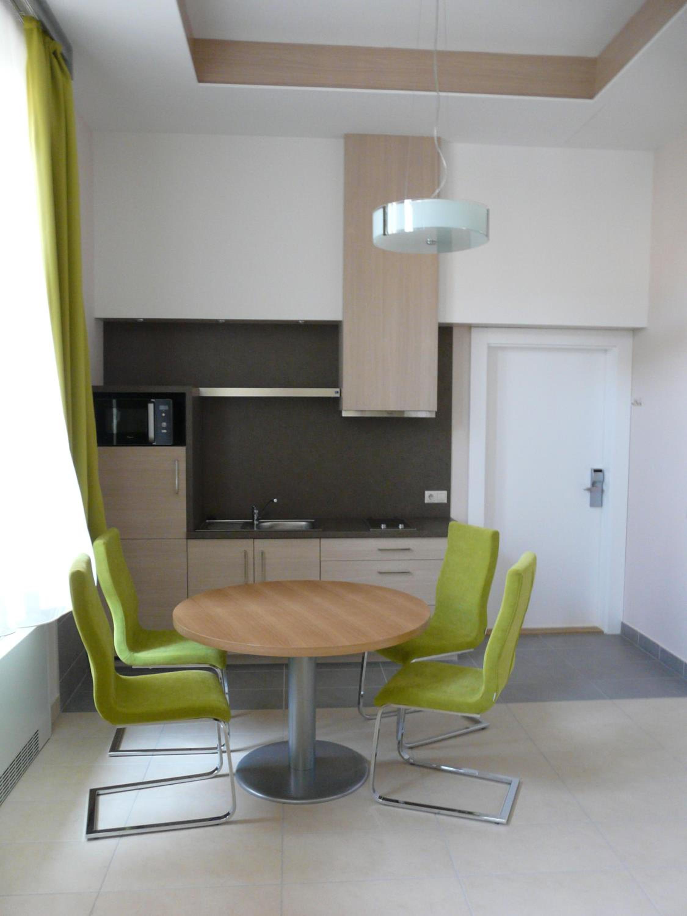 Standard Quadruple Room - Photo 5