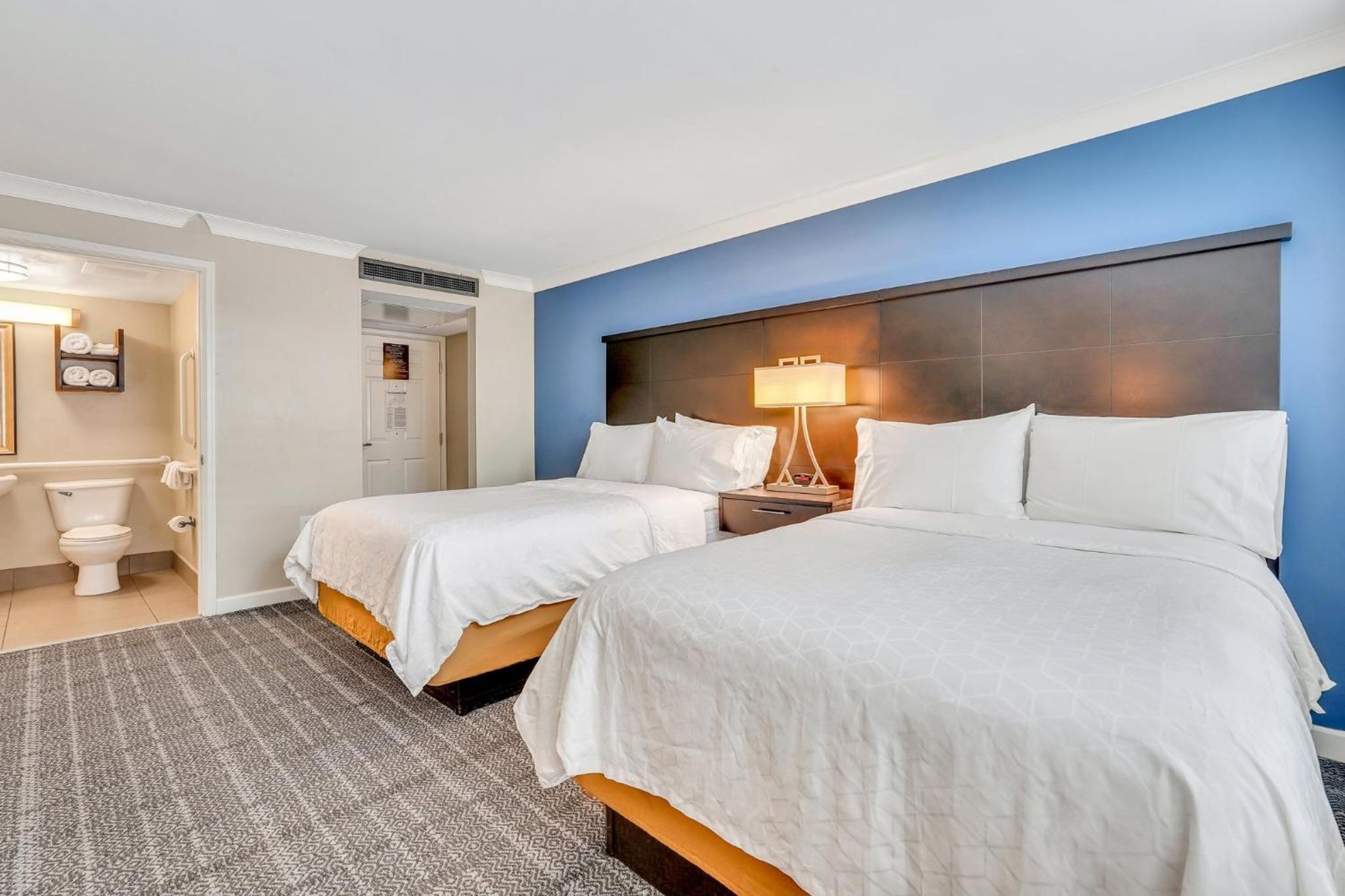 Double Room with Two Double Beds - Disability Access with Roll In Shower