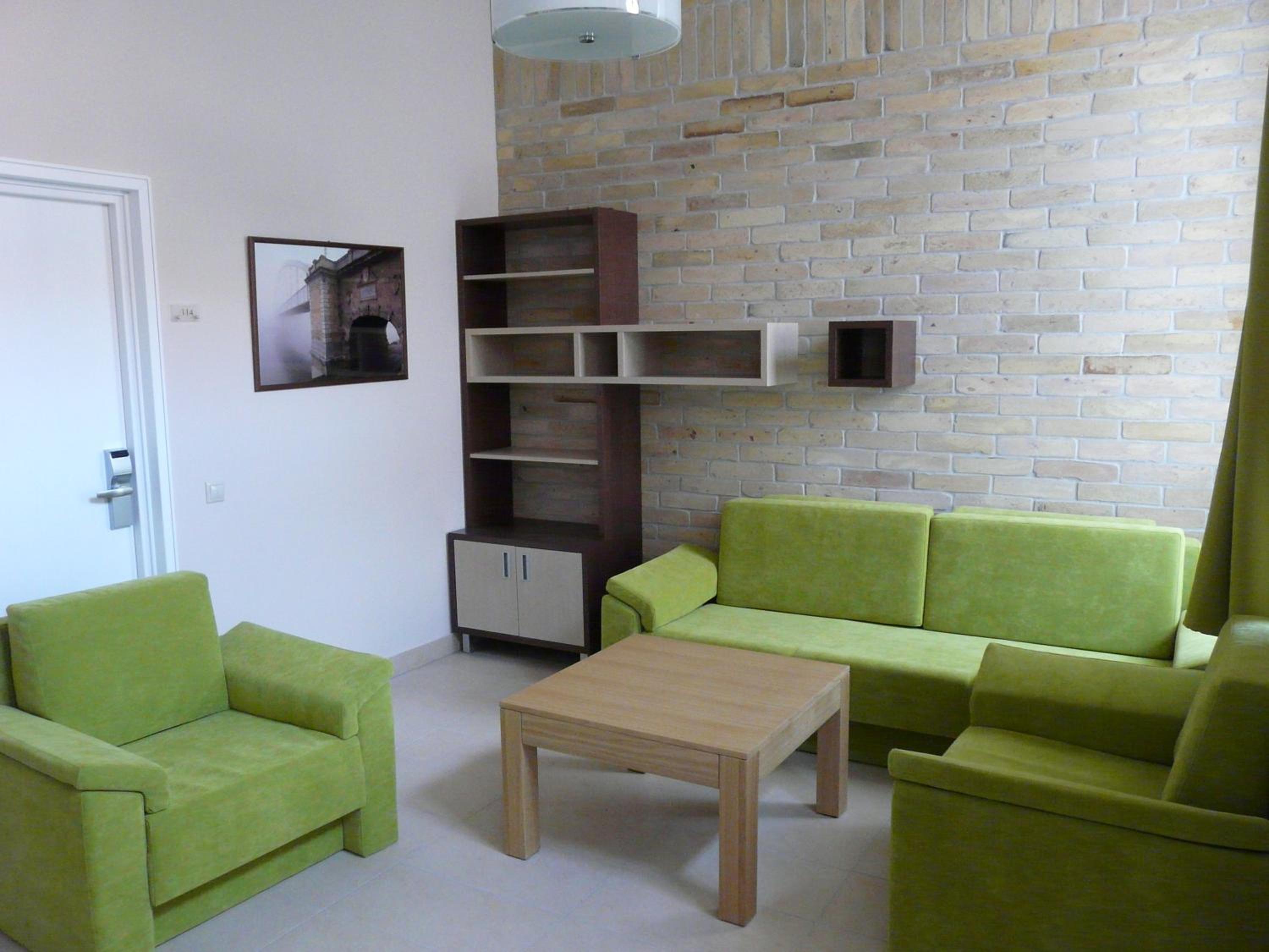 Standard Quadruple Room - Photo 4