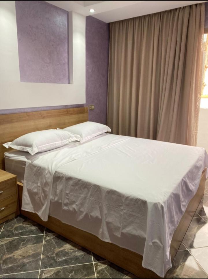 One-Bedroom Apartment with Sea View photo 1
