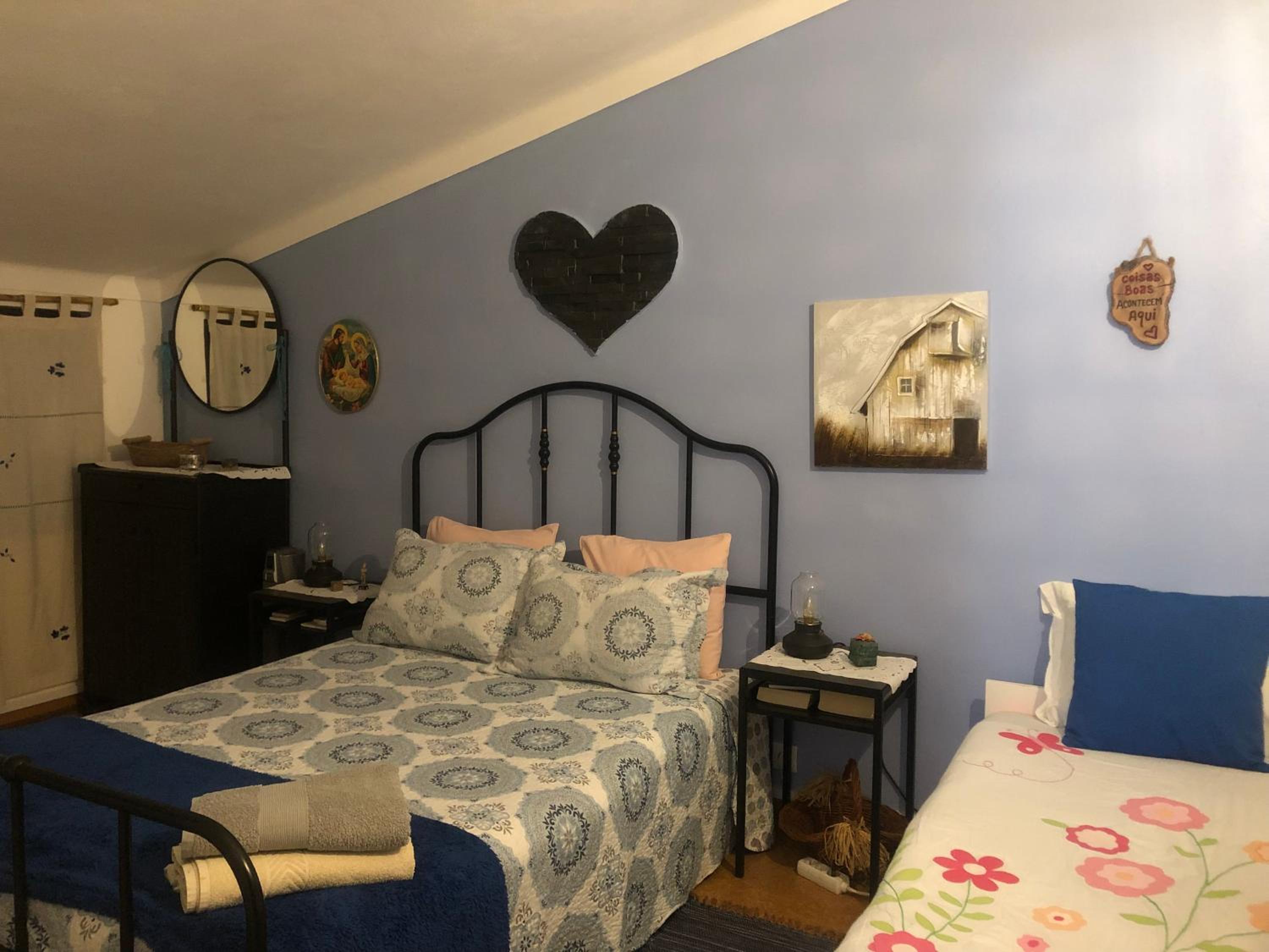 Three-Bedroom House - Photo 21