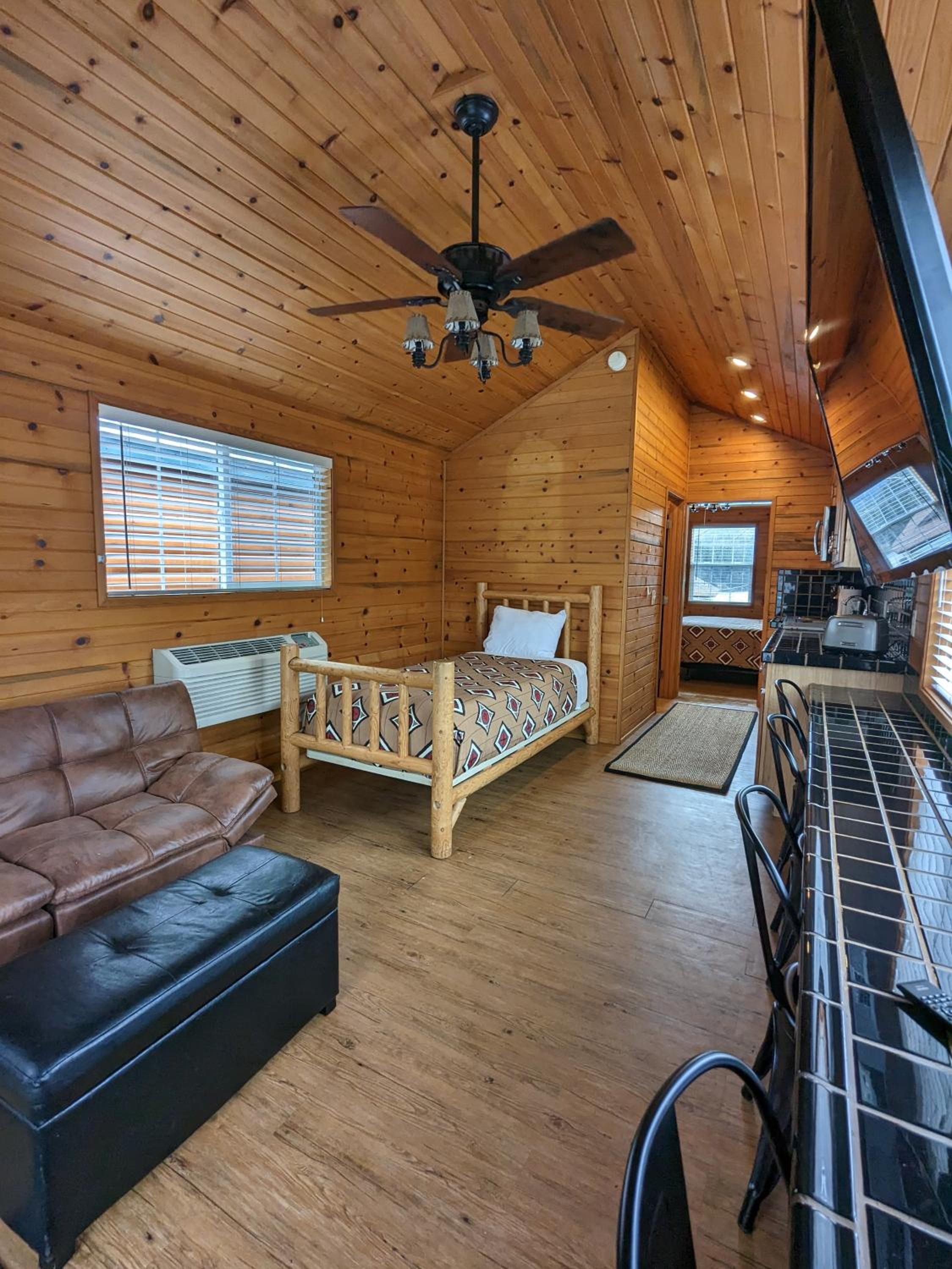 Deluxe Double or Twin Room photo 1