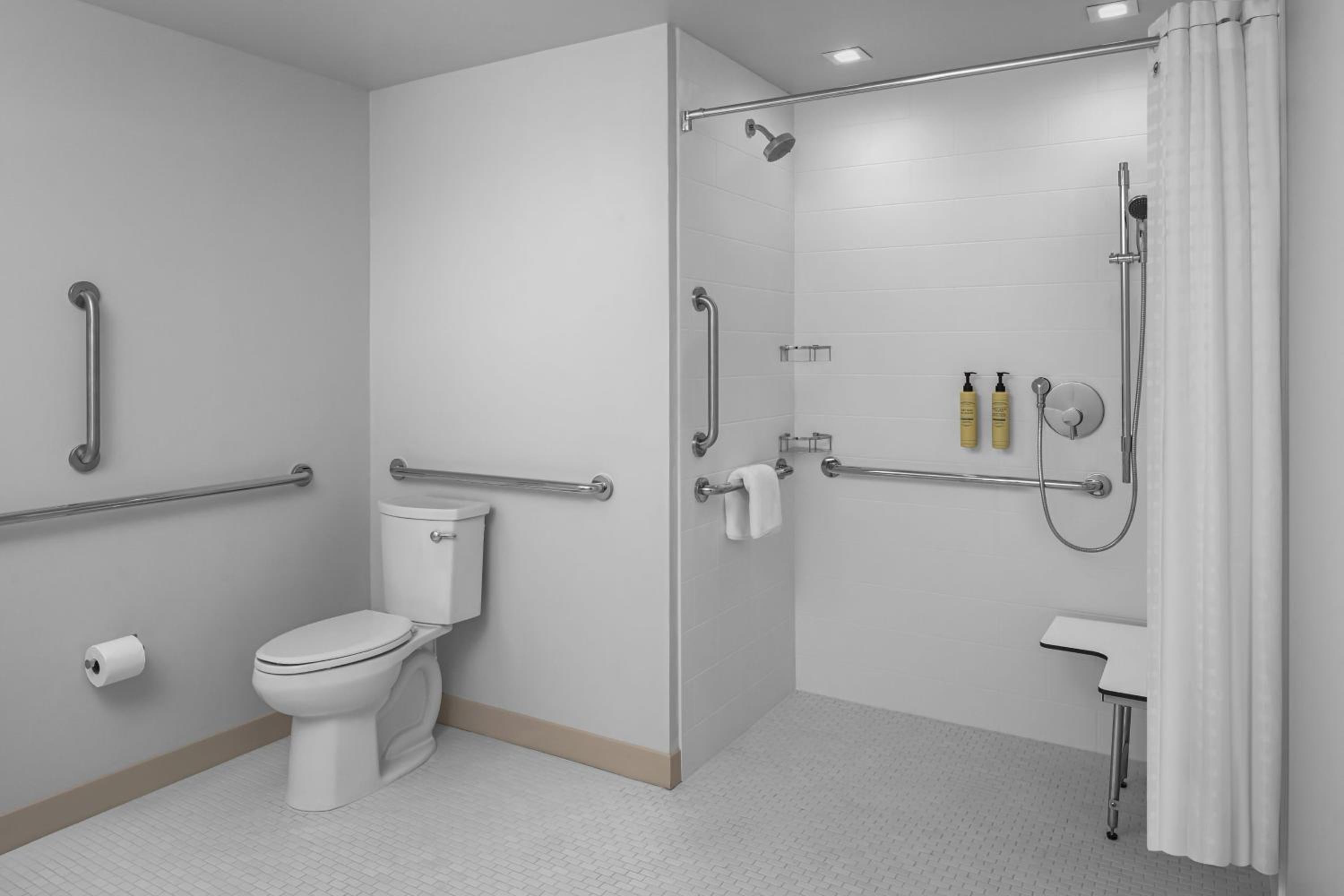 Standard King Room - Photo 7