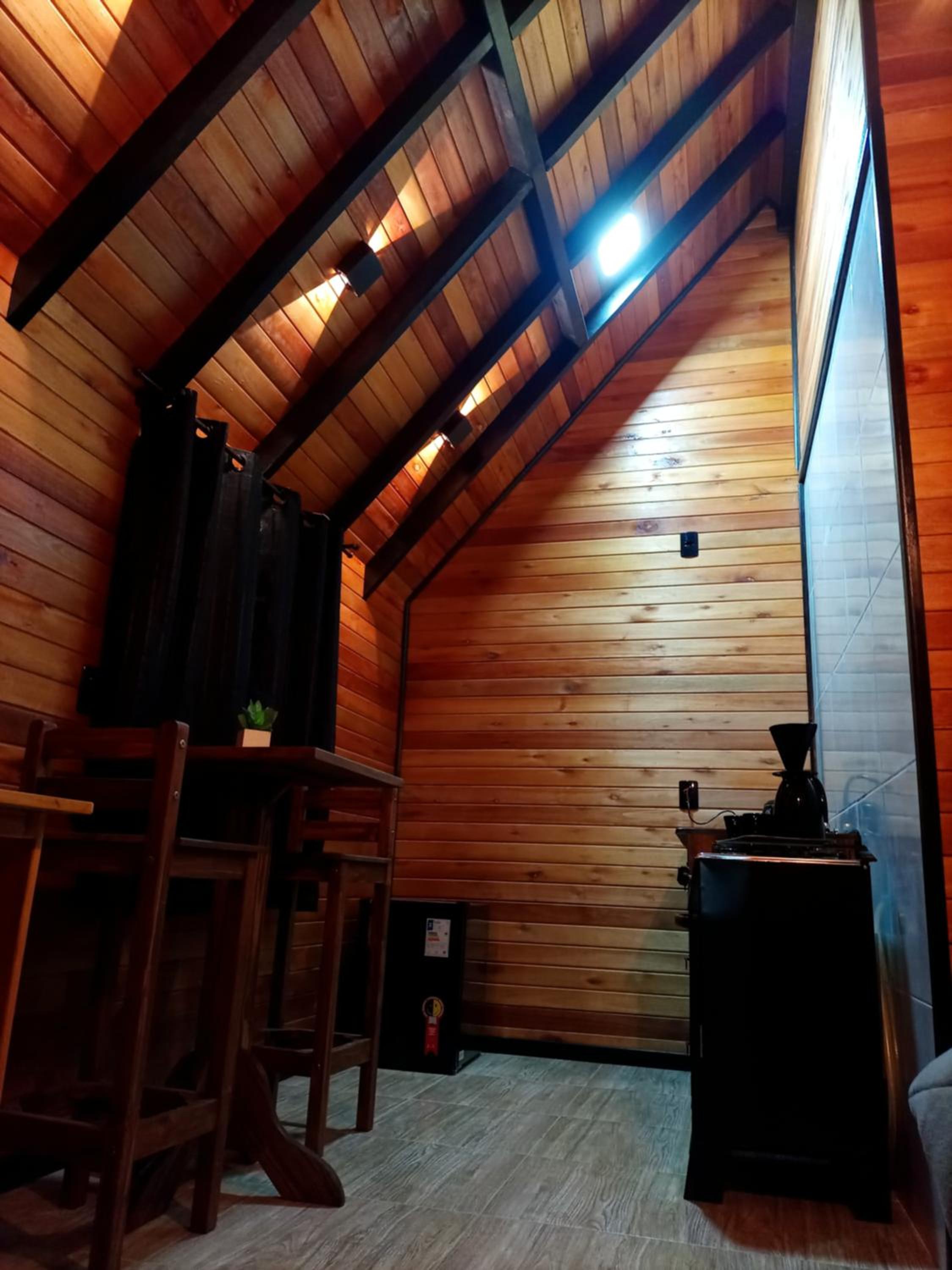One-Bedroom Chalet - Photo 6