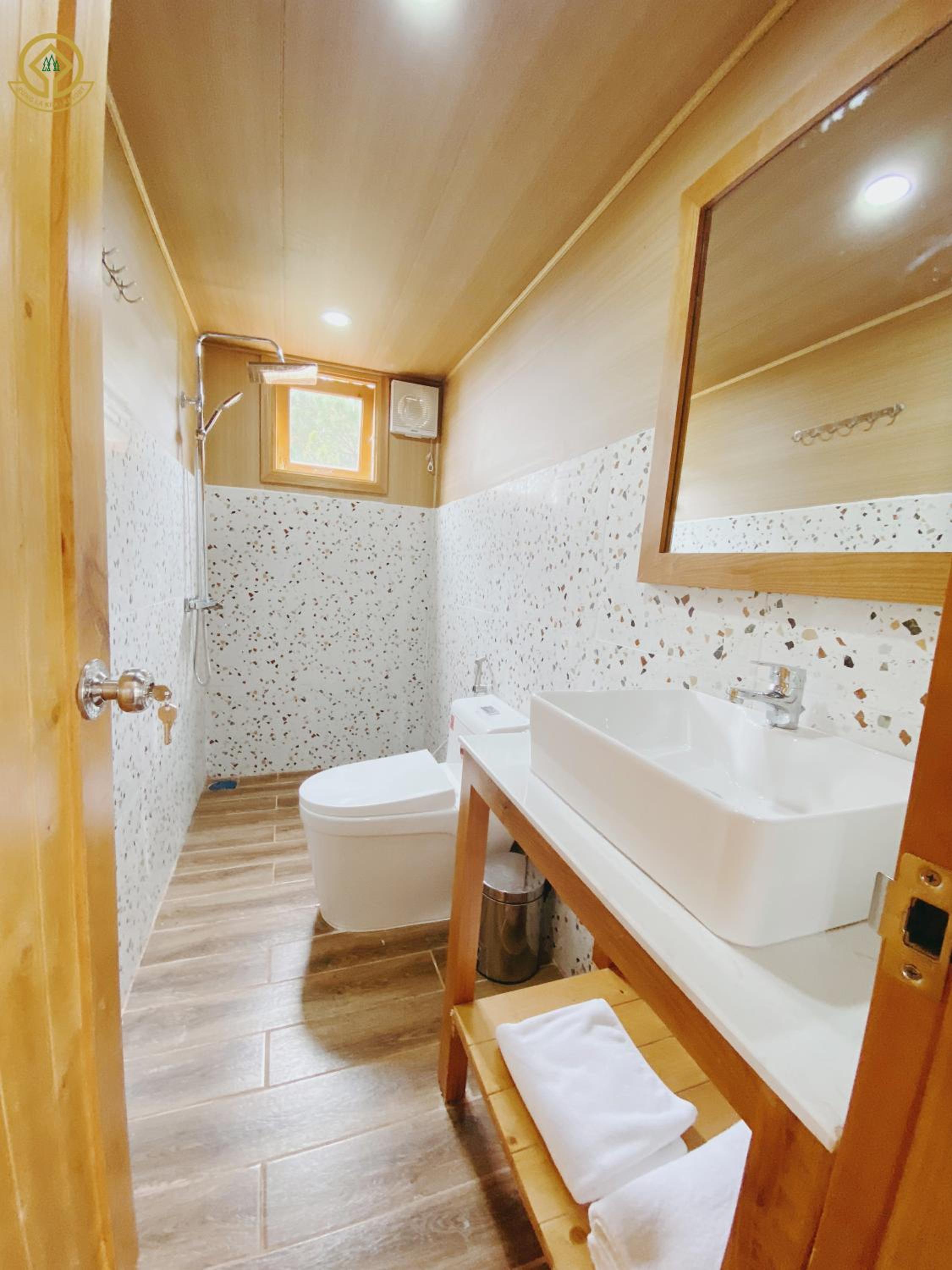 Two-Bedroom Pine Forest Bungalow