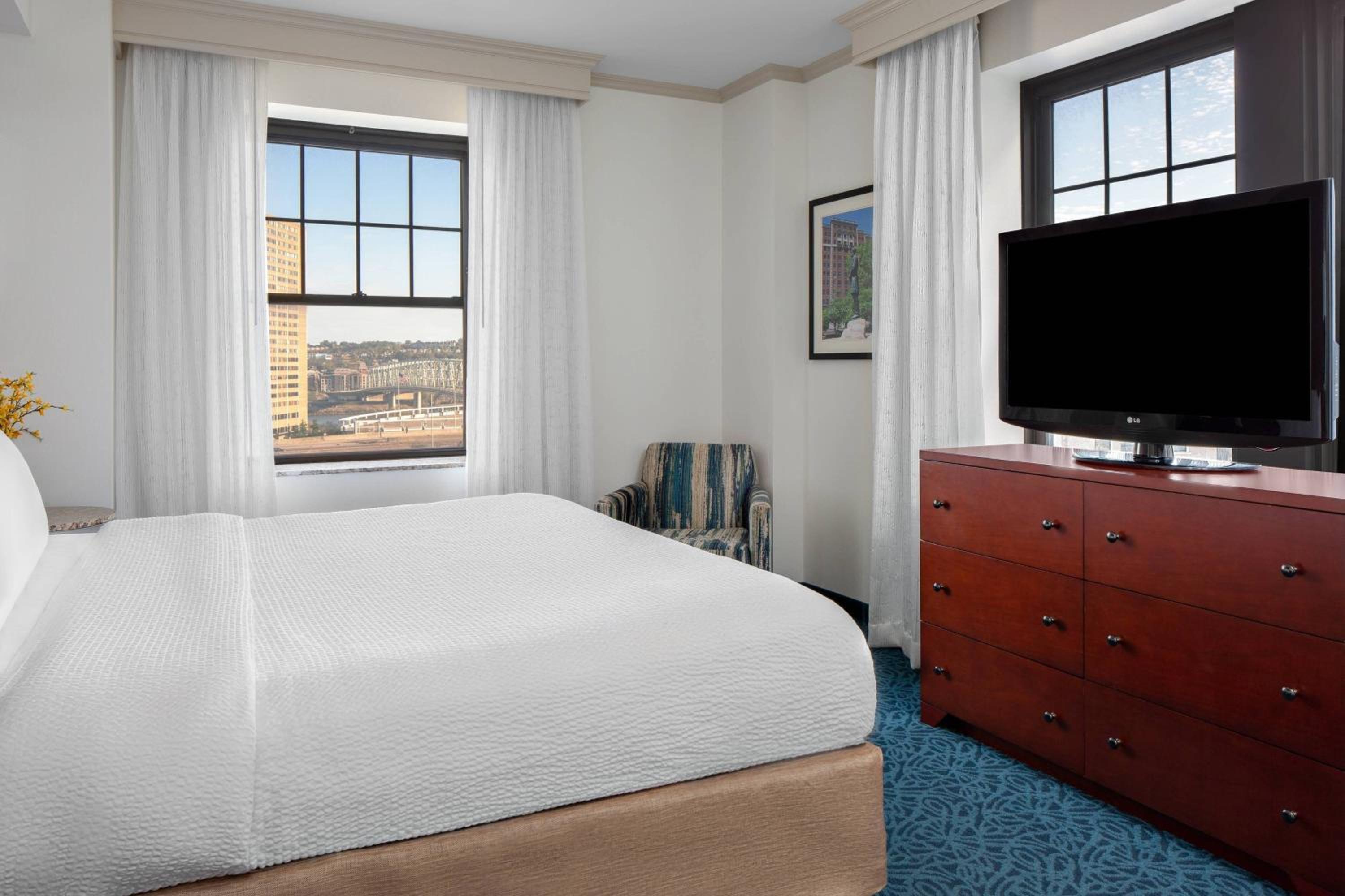 Two-Bedroom Suite - Photo 1