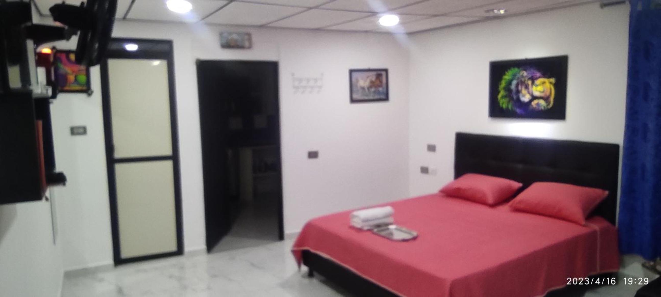 Studio Apartment photo 1