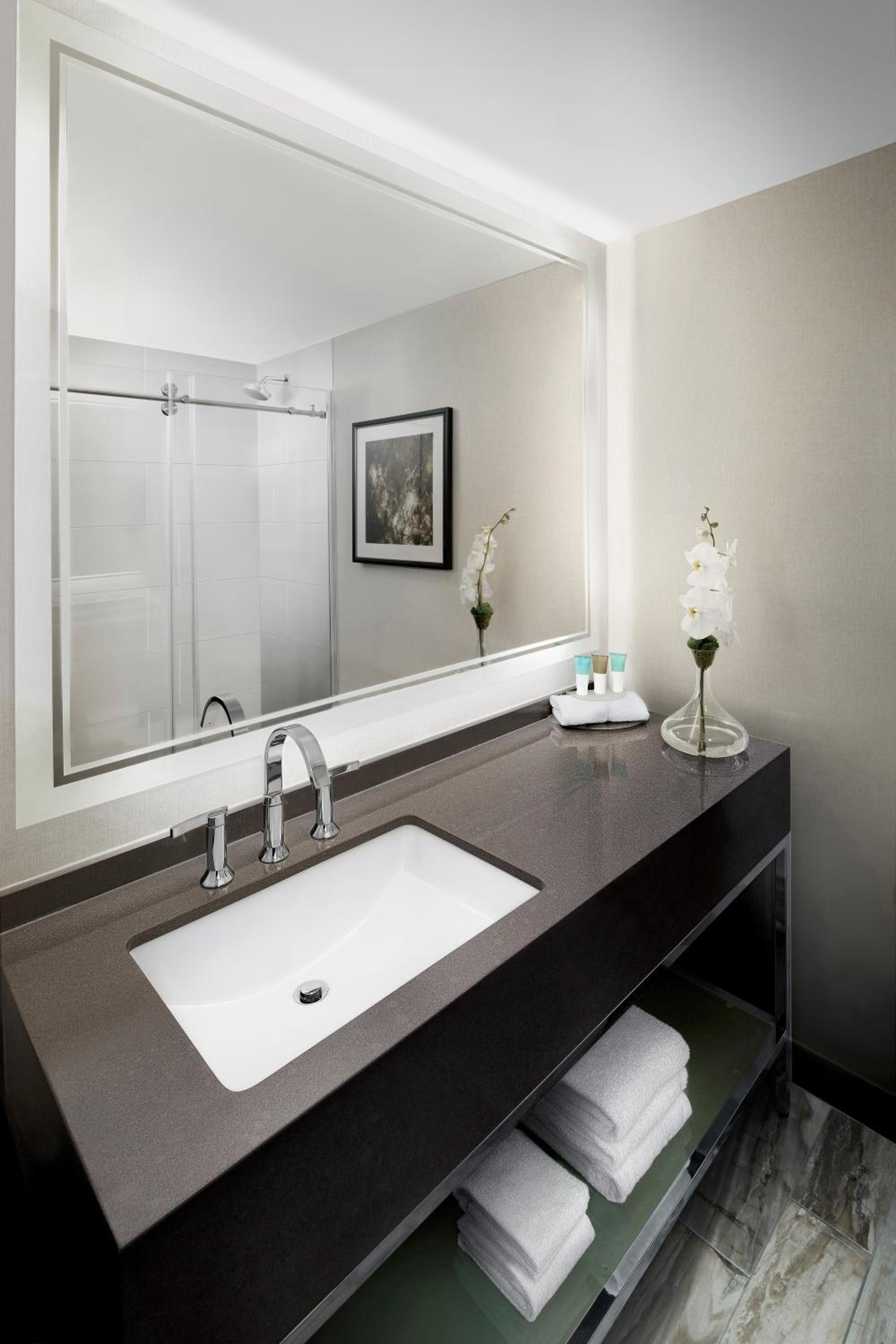 Double Room with Two Double Beds - Photo 7