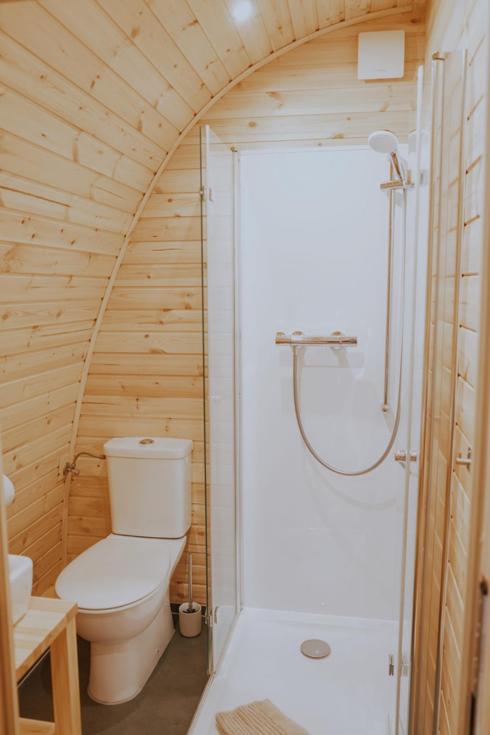 Superior Chalet - Photo 11