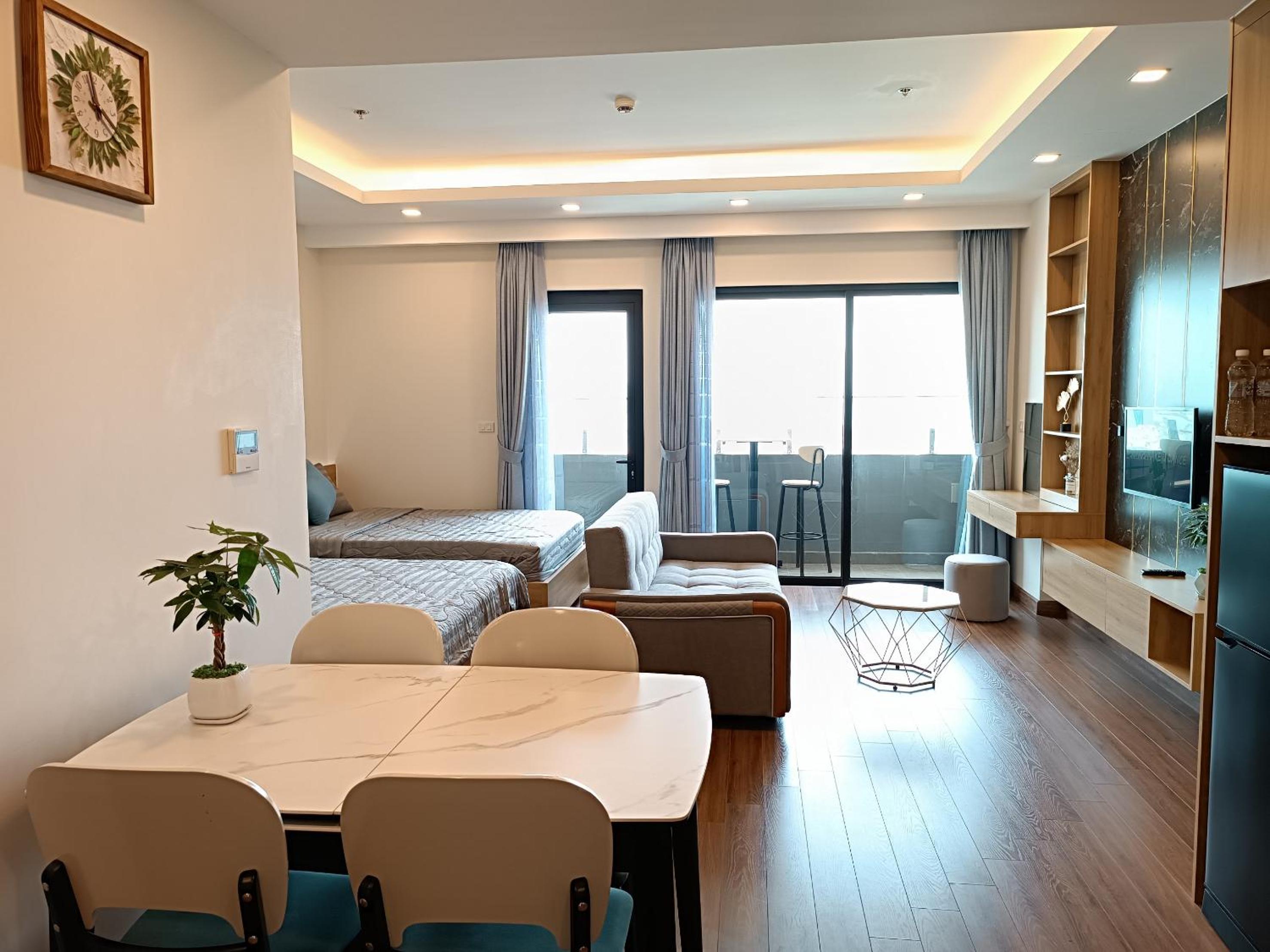 One-Bedroom Apartment photo 3
