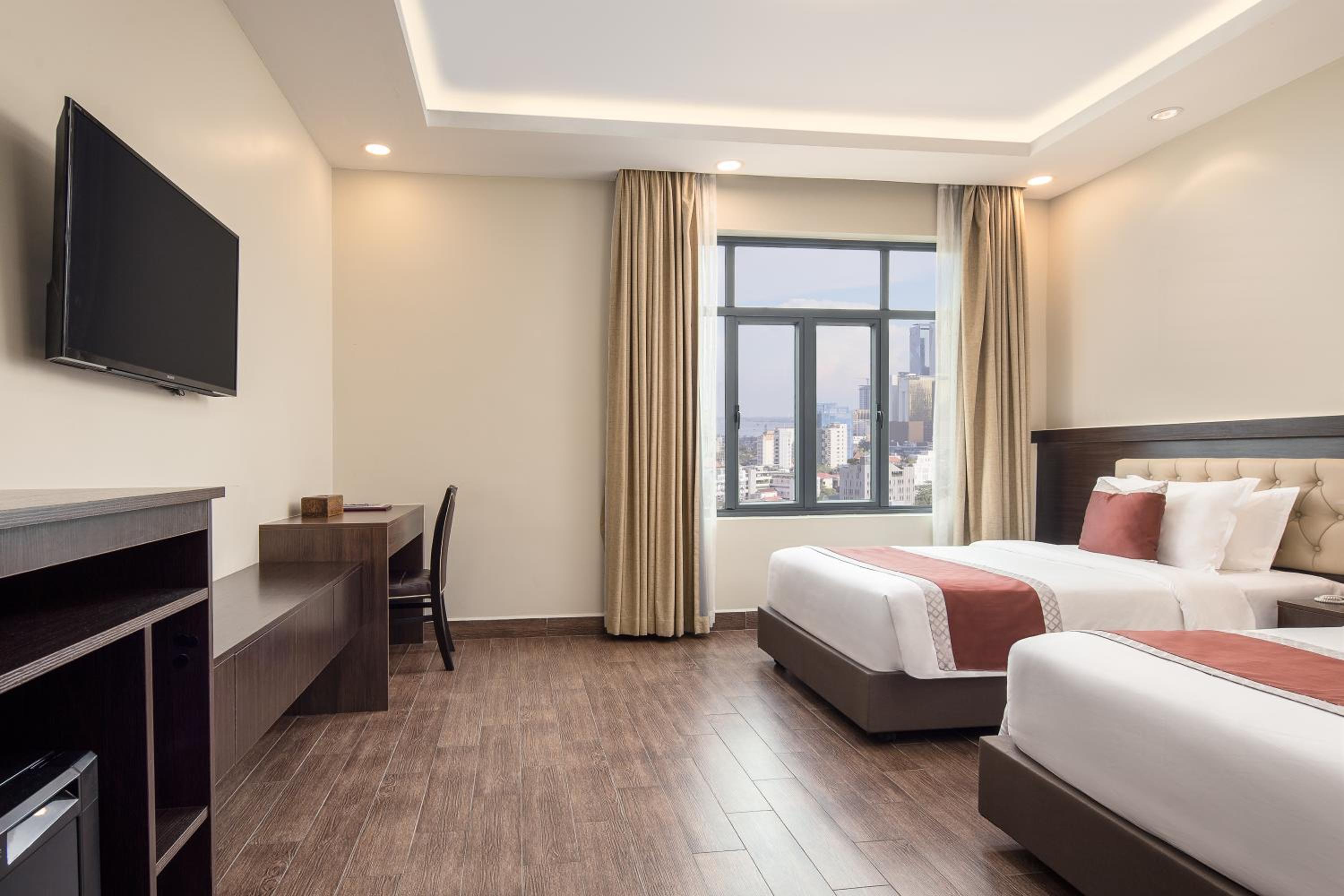 Premier Twin Room - Photo 1