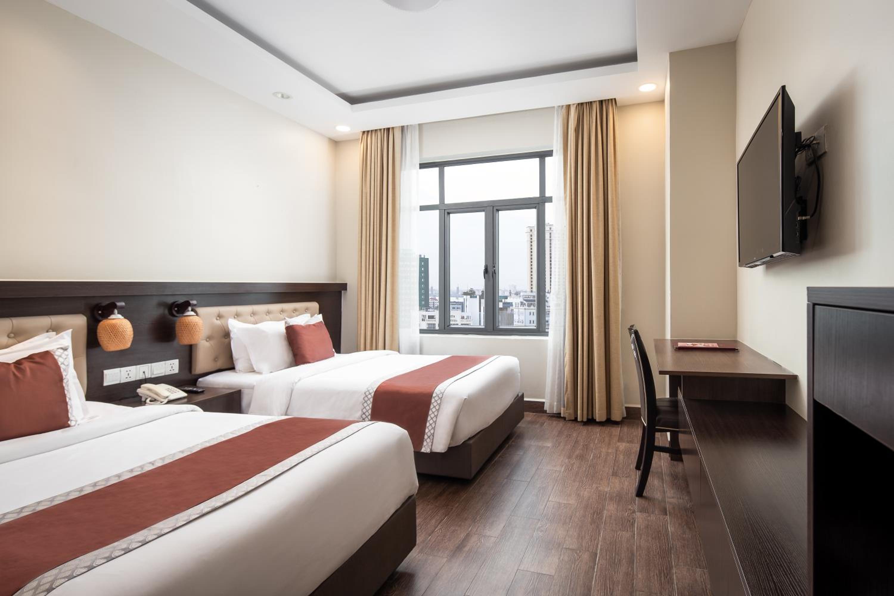 Deluxe Twin Room - Photo 3