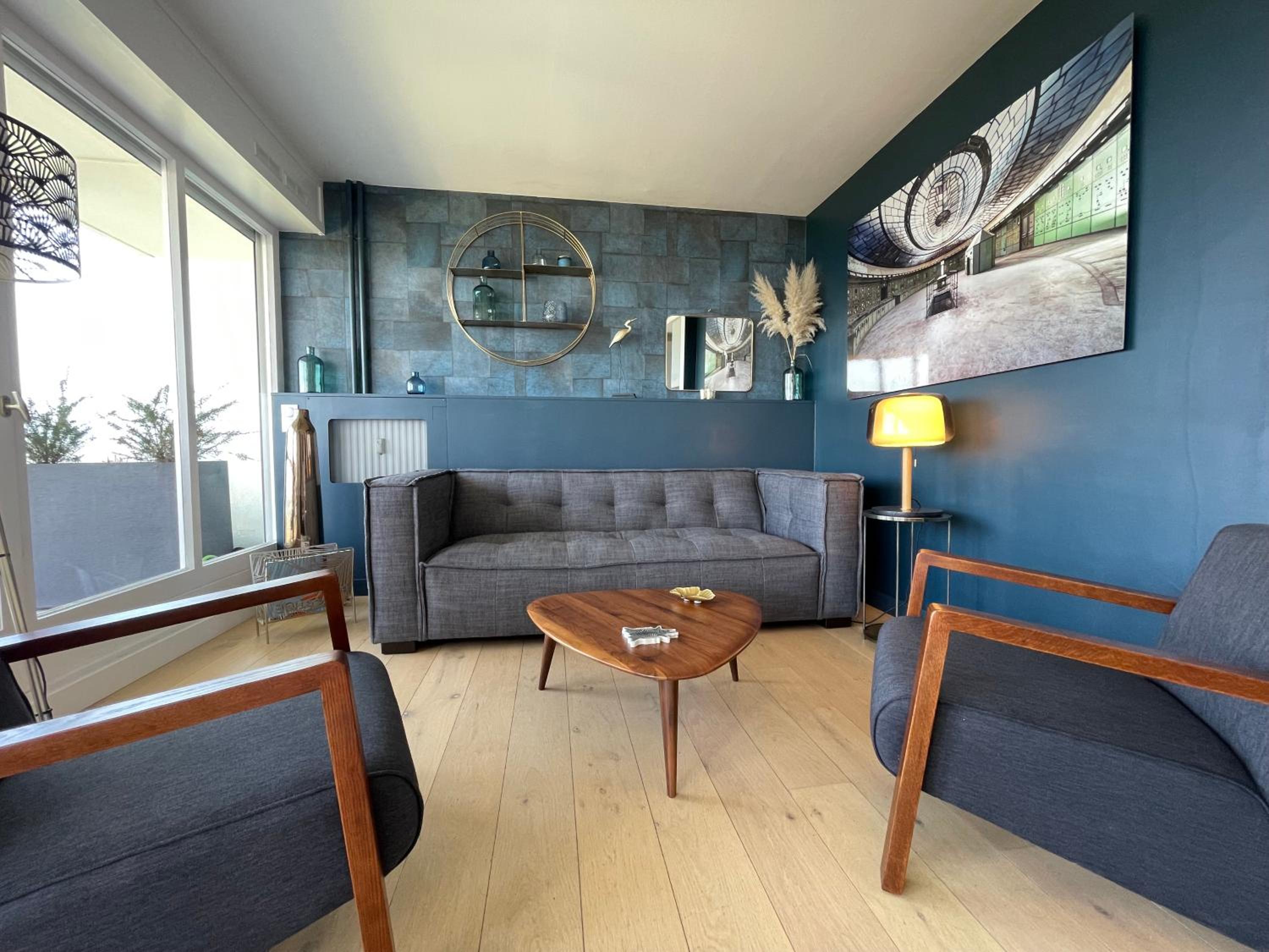 Apartment with Terrace photo 3