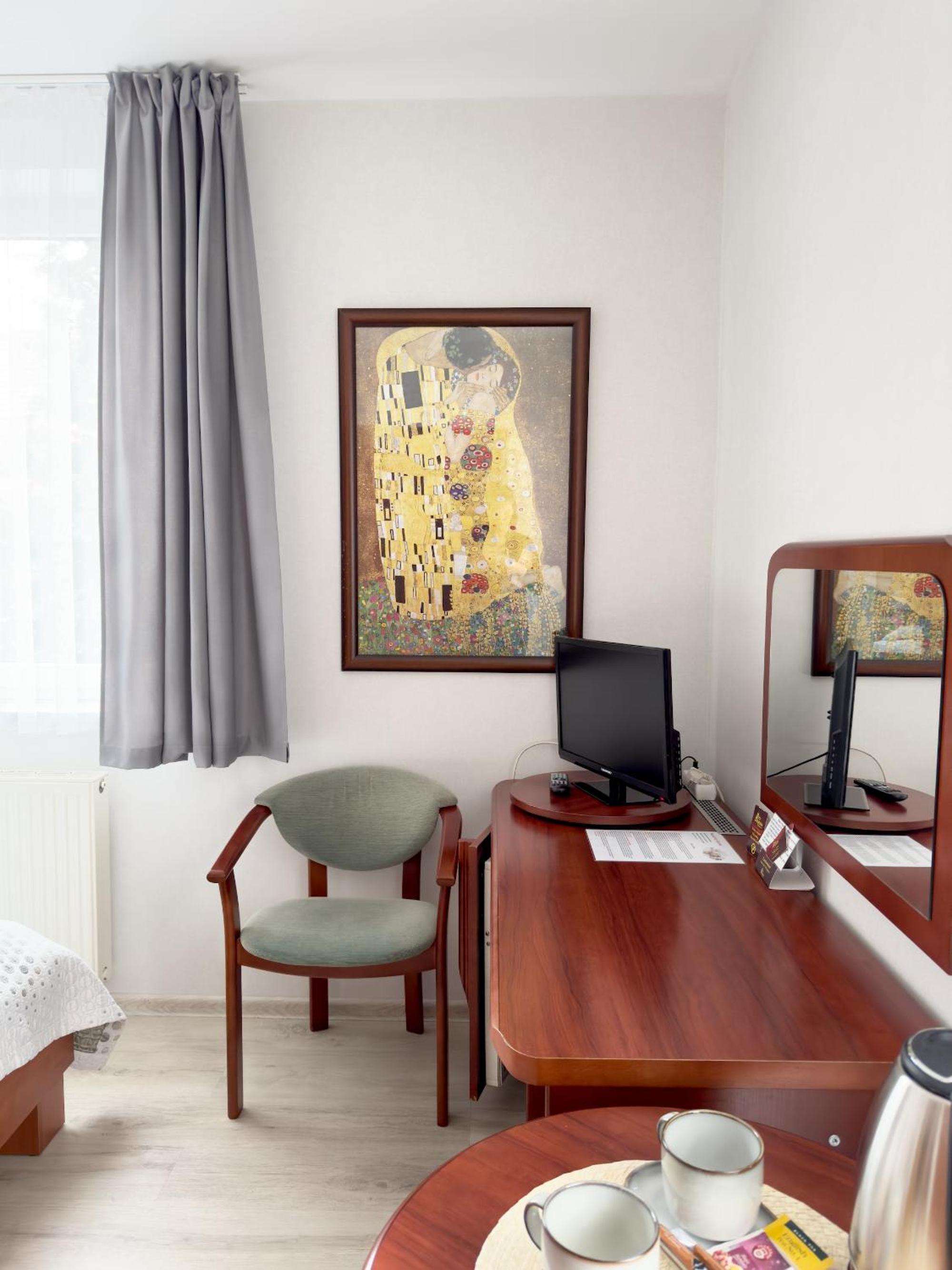 Double Room photo 3