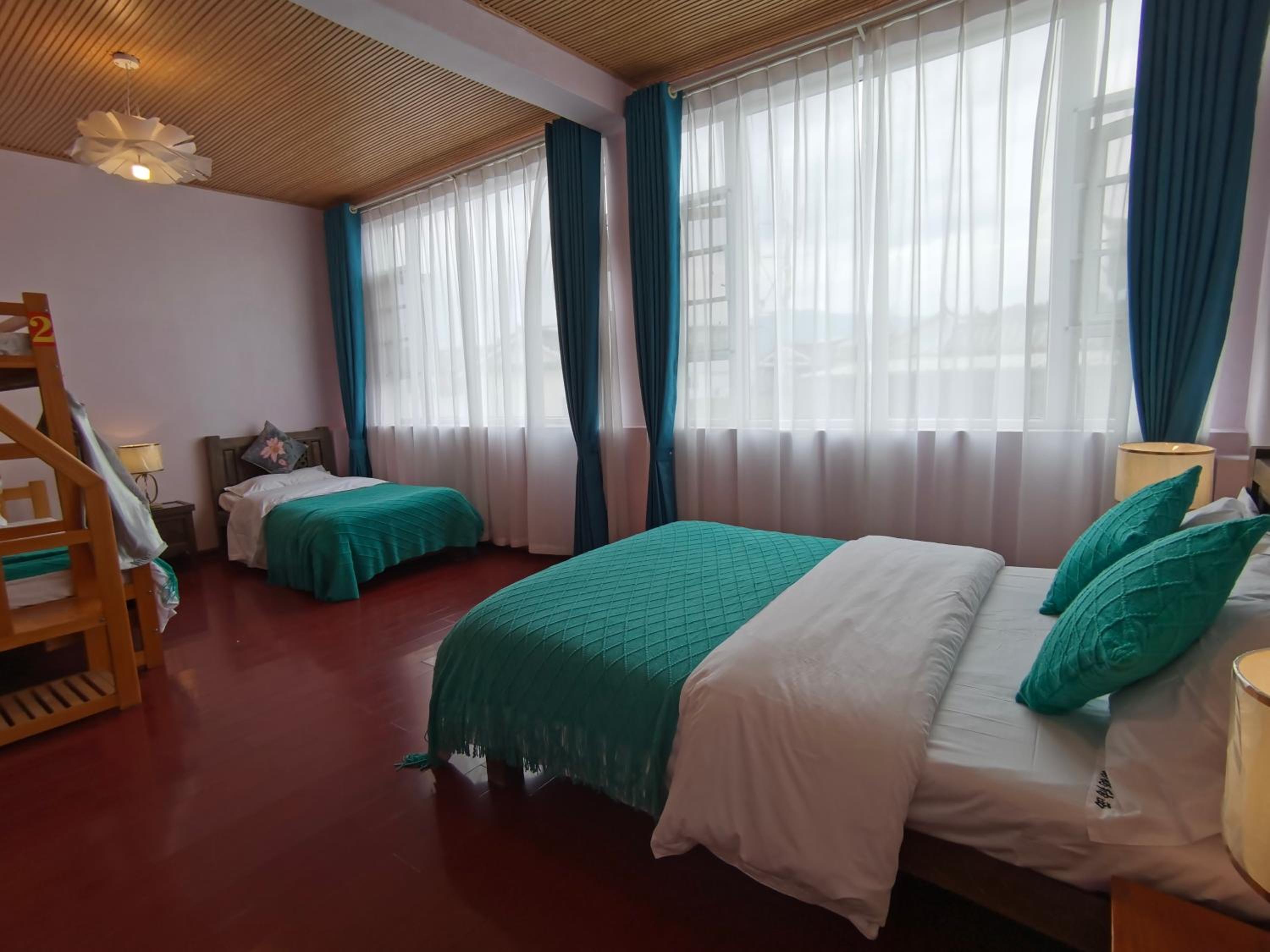Family Junior Suite photo 1