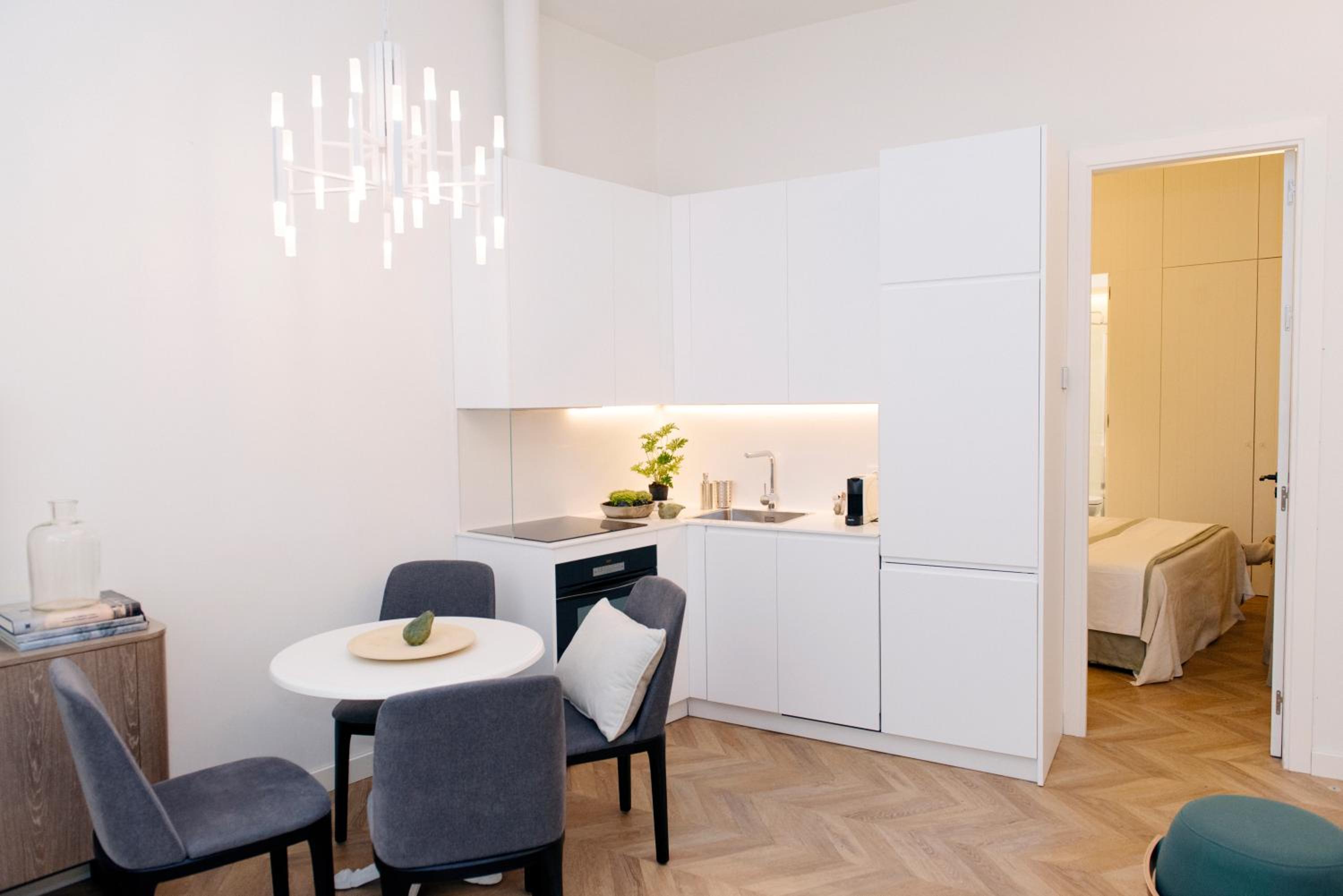 One-Bedroom Apartment - Ground Floor - Photo 5