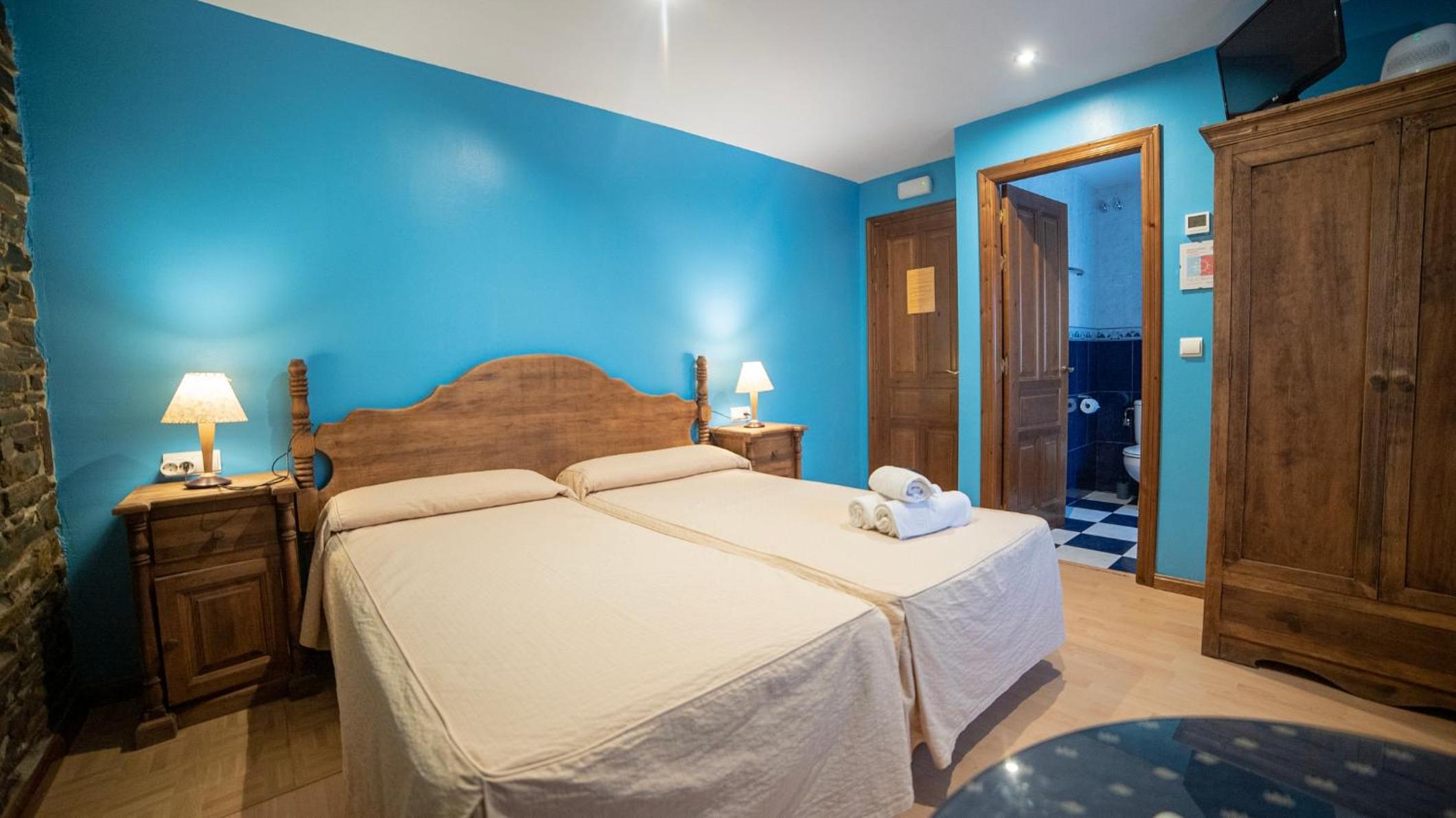 Habitación Estándar con Dos Camas Individuales
