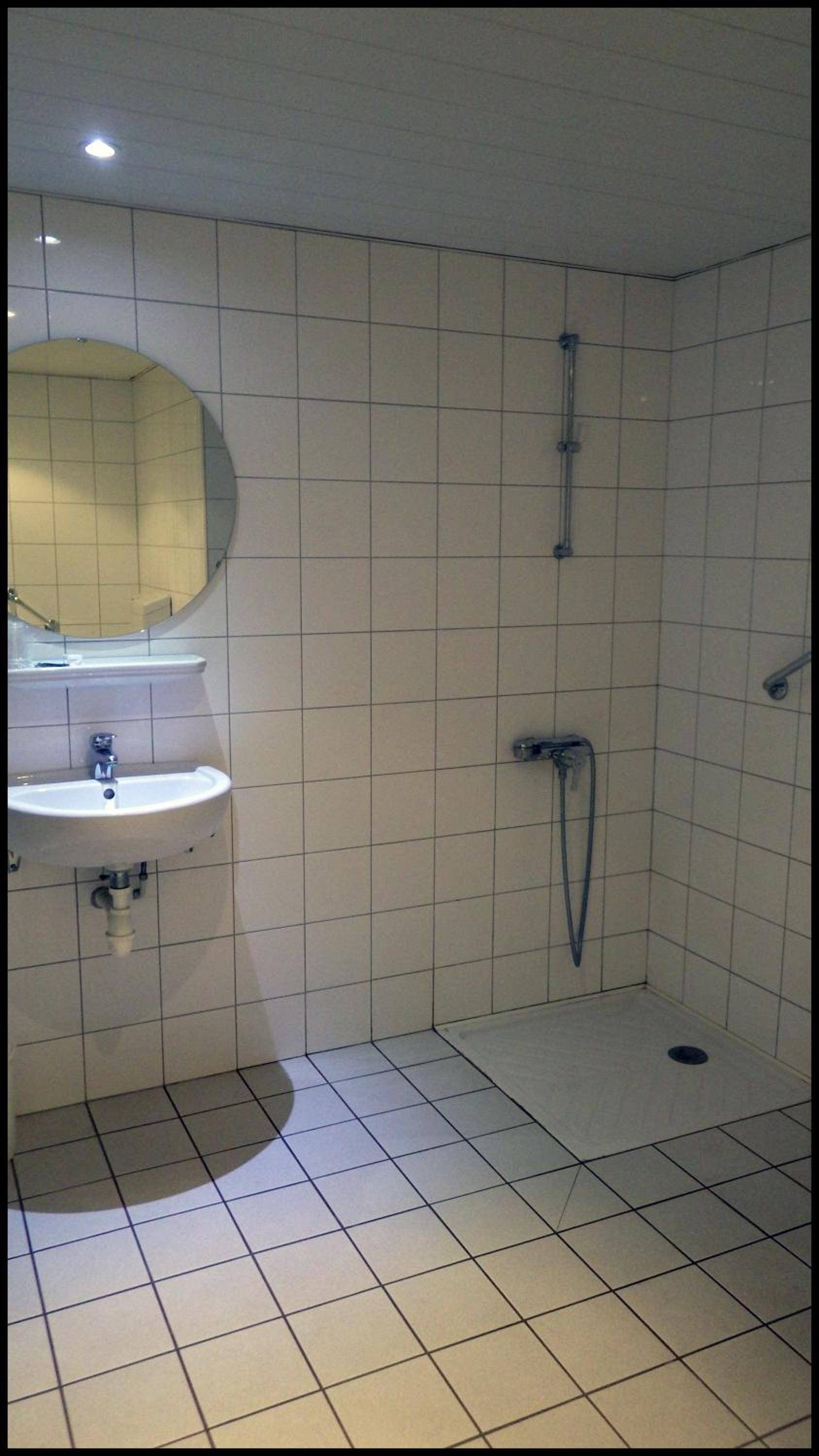 Triple Room - Photo 14