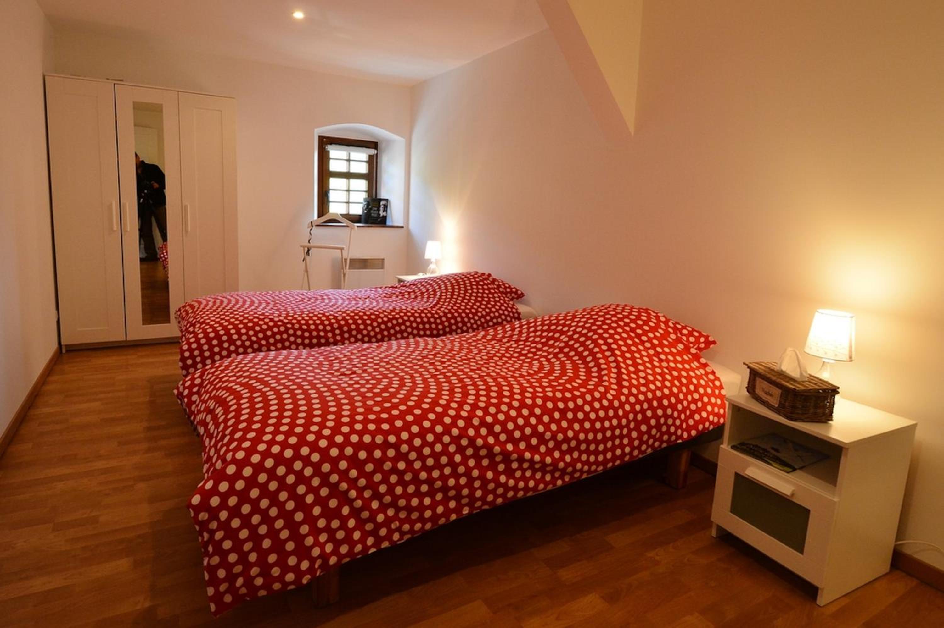 Three-Bedroom Apartment LE SCHOENENBOURG photo 2
