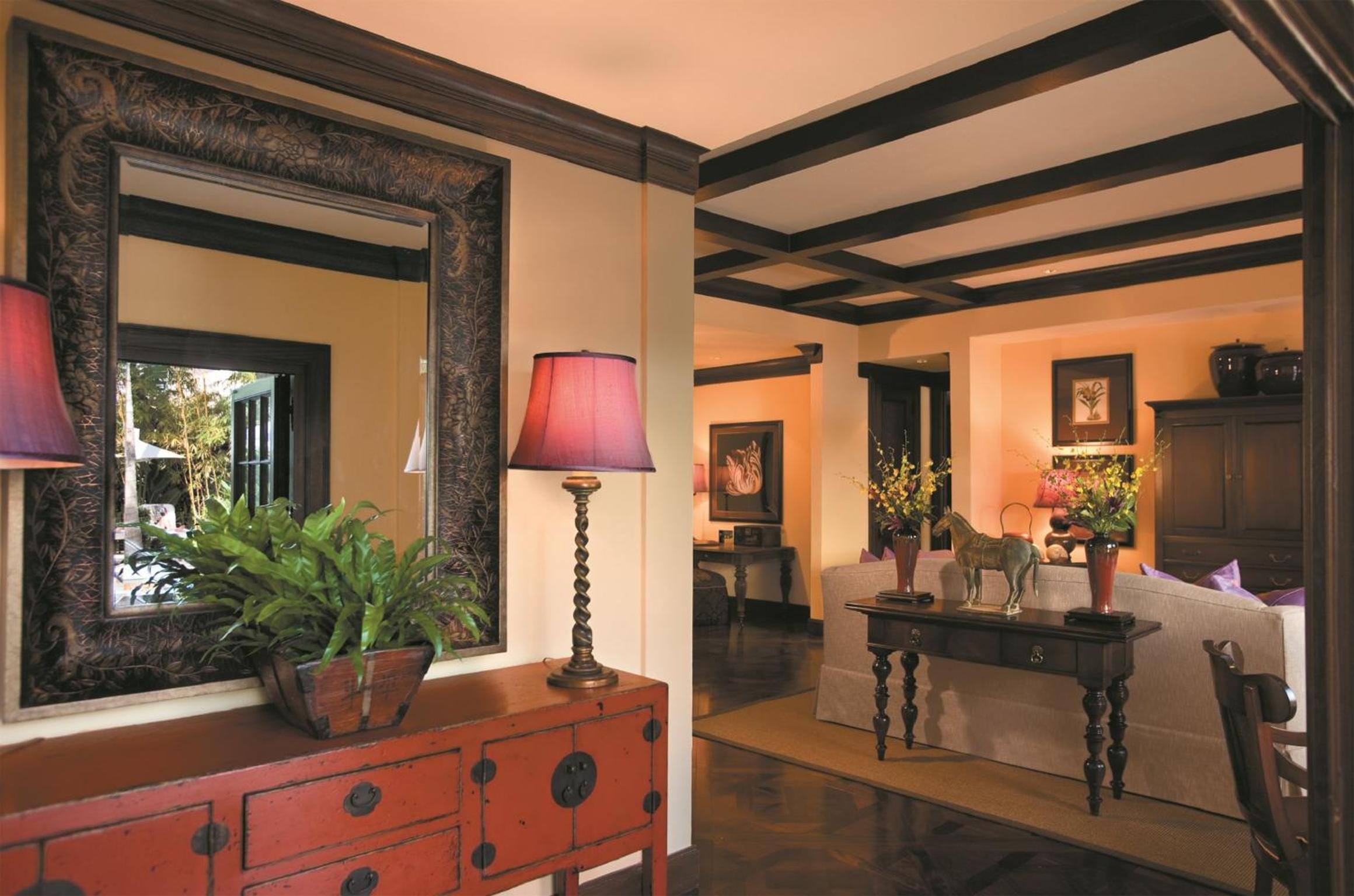 King Suite - Photo 3