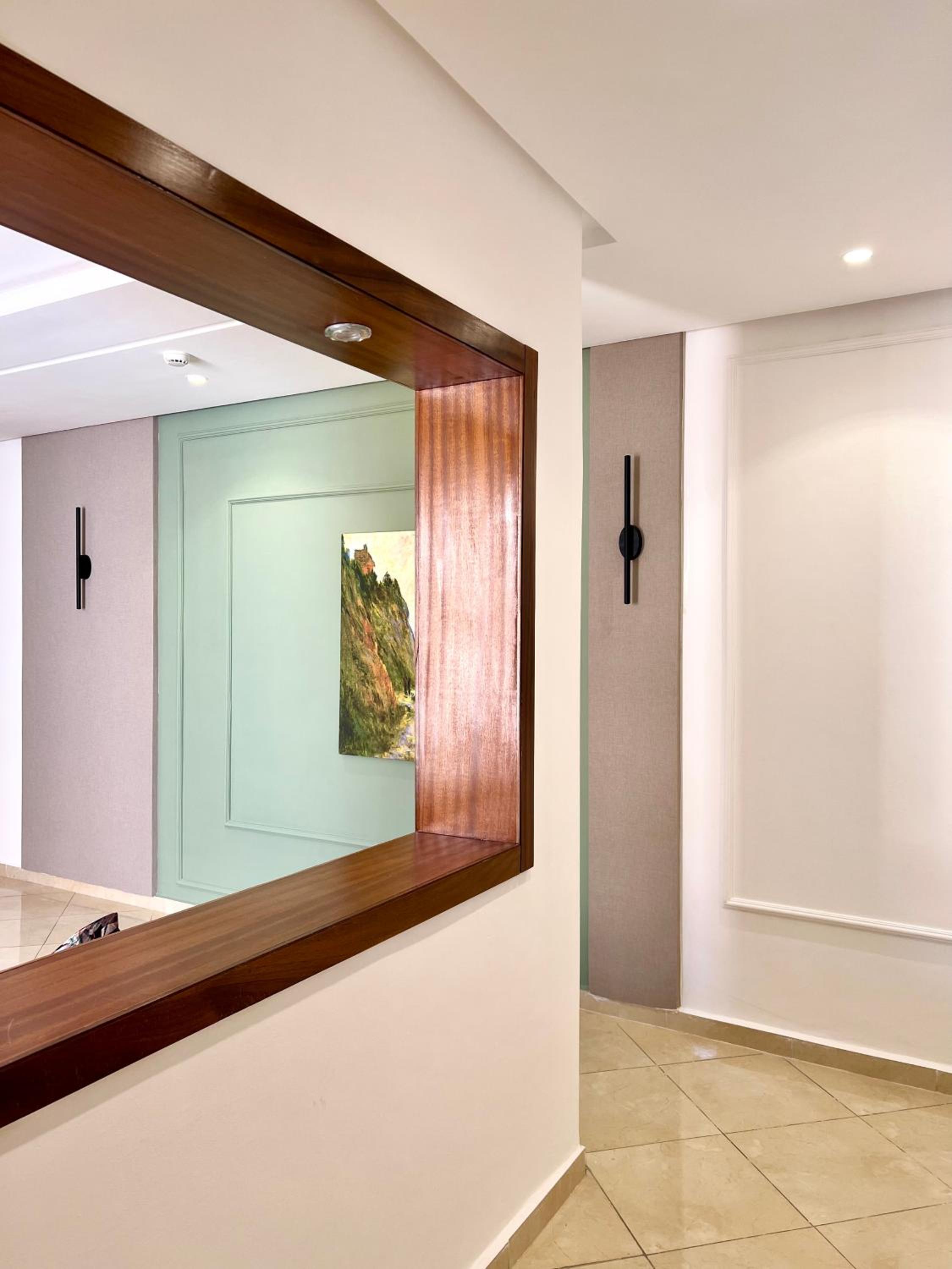 Penthouse Apartment - Photo 3