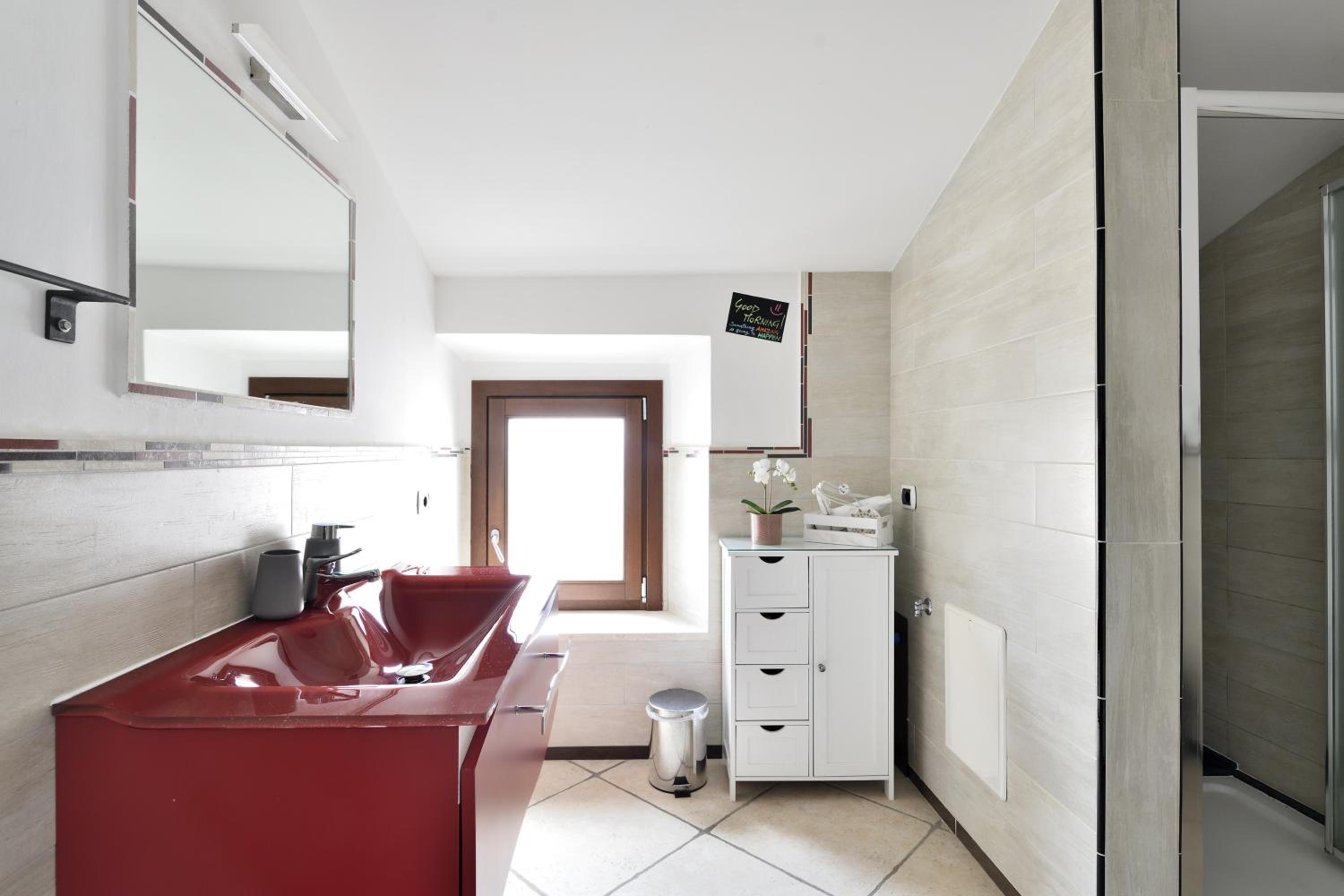 Large Double Room photo 3