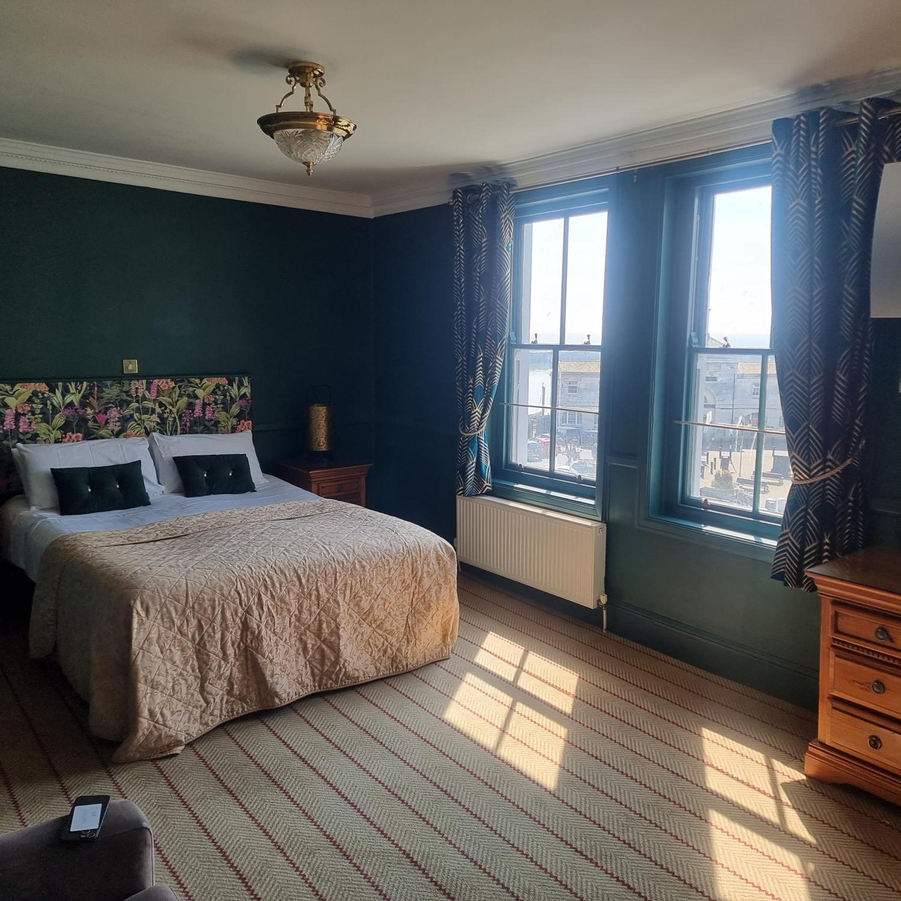Deluxe Double Room with Sea View photo 1