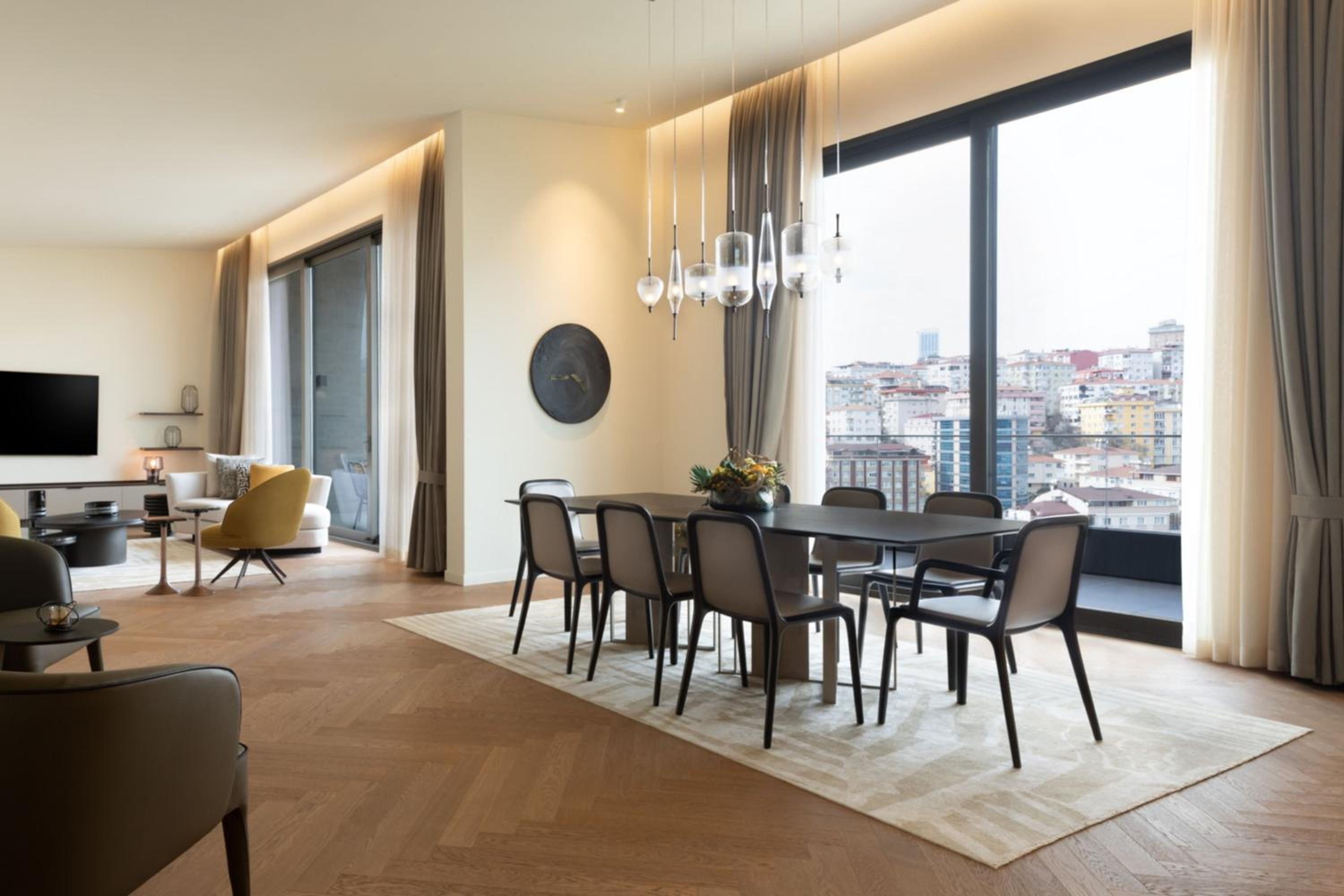 5 Bedroom Penthouse Apartment, City view, Corner room, Roof Top Terrace