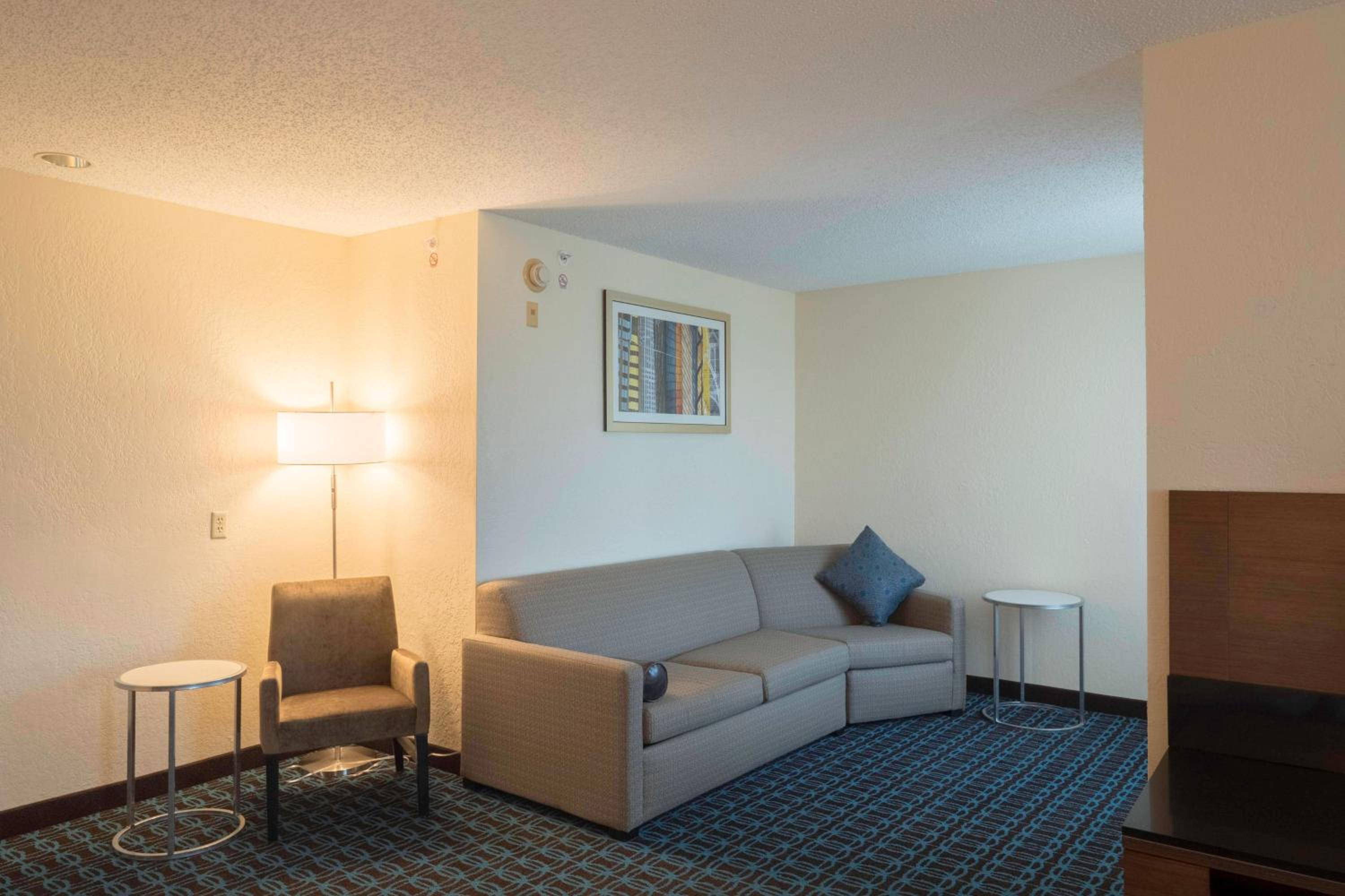  Double Room with Two Double Beds with Sofa Bed - Photo 1
