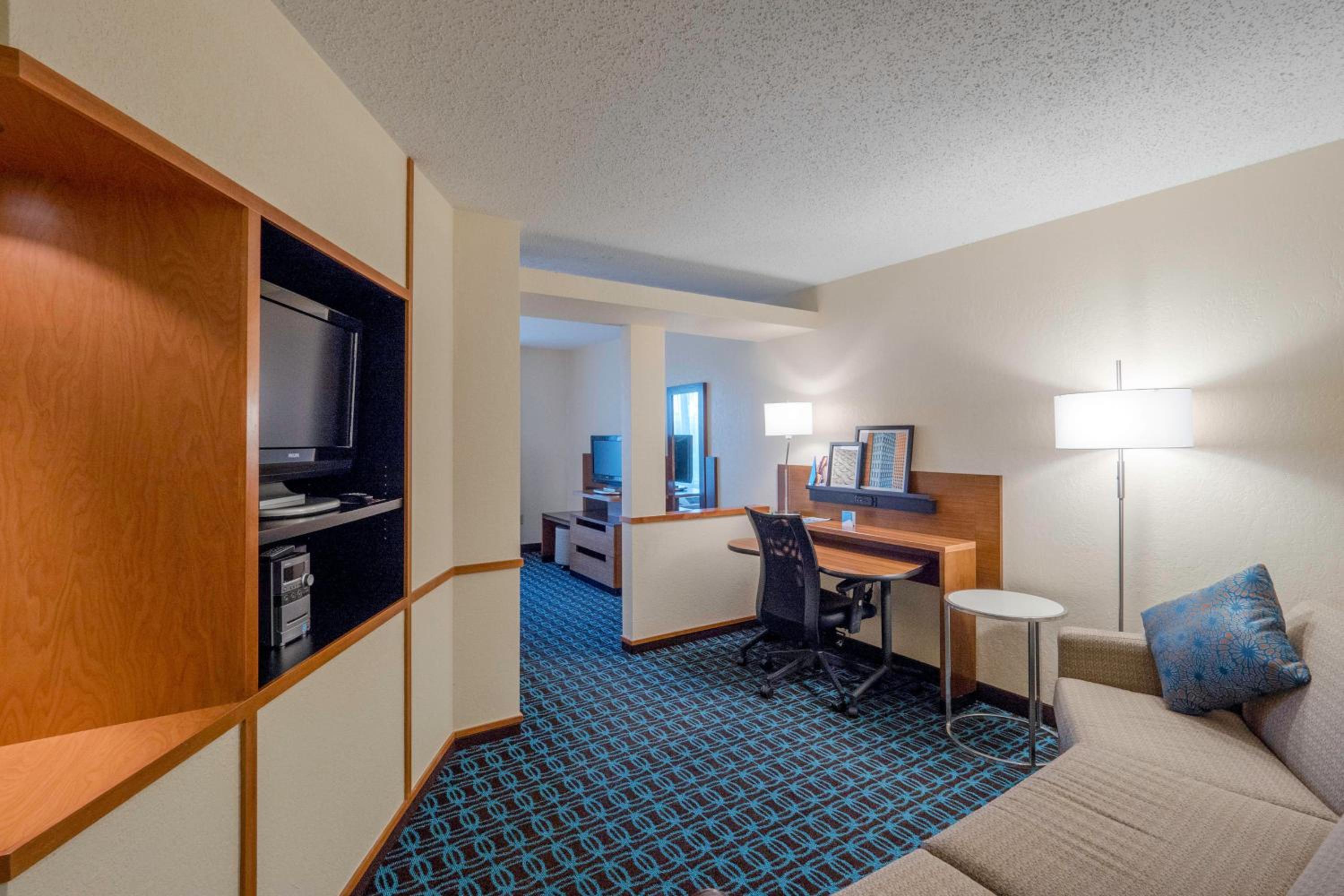 King Suite with Sofa Bed - Photo 2
