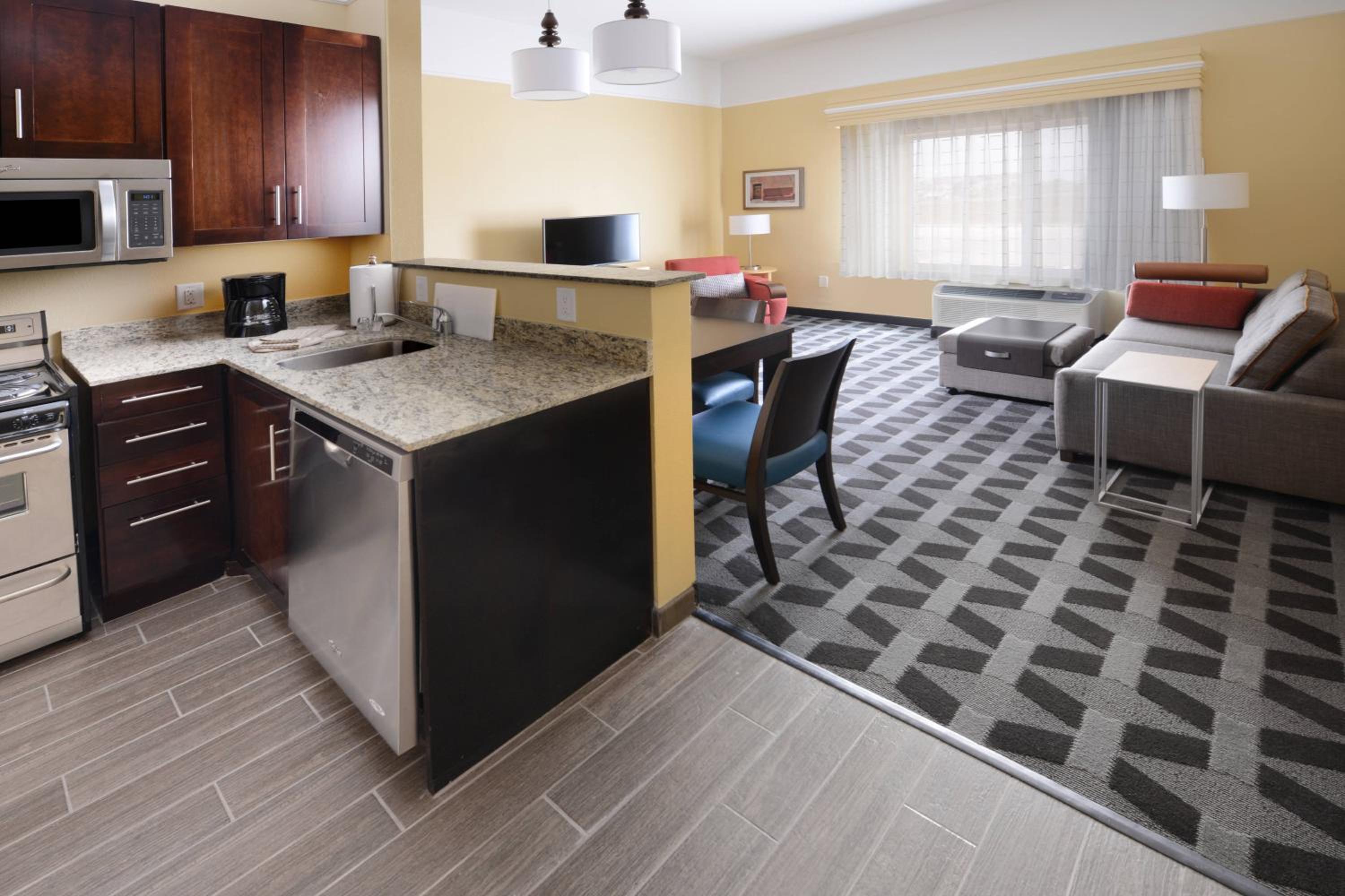 Two-Bedroom Suite with City View - Mobility and Hearing Accessible with Tub photo 1