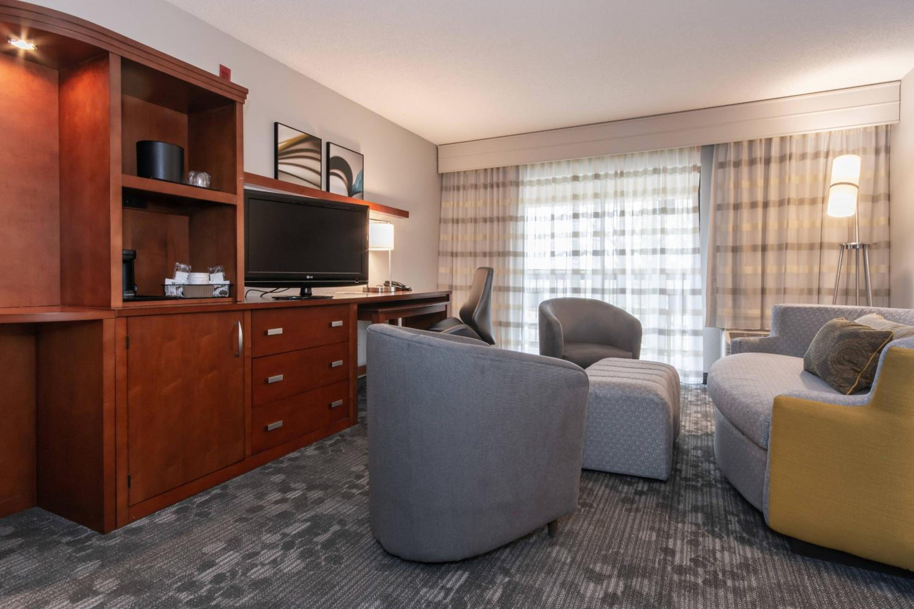 King Suite photo 2